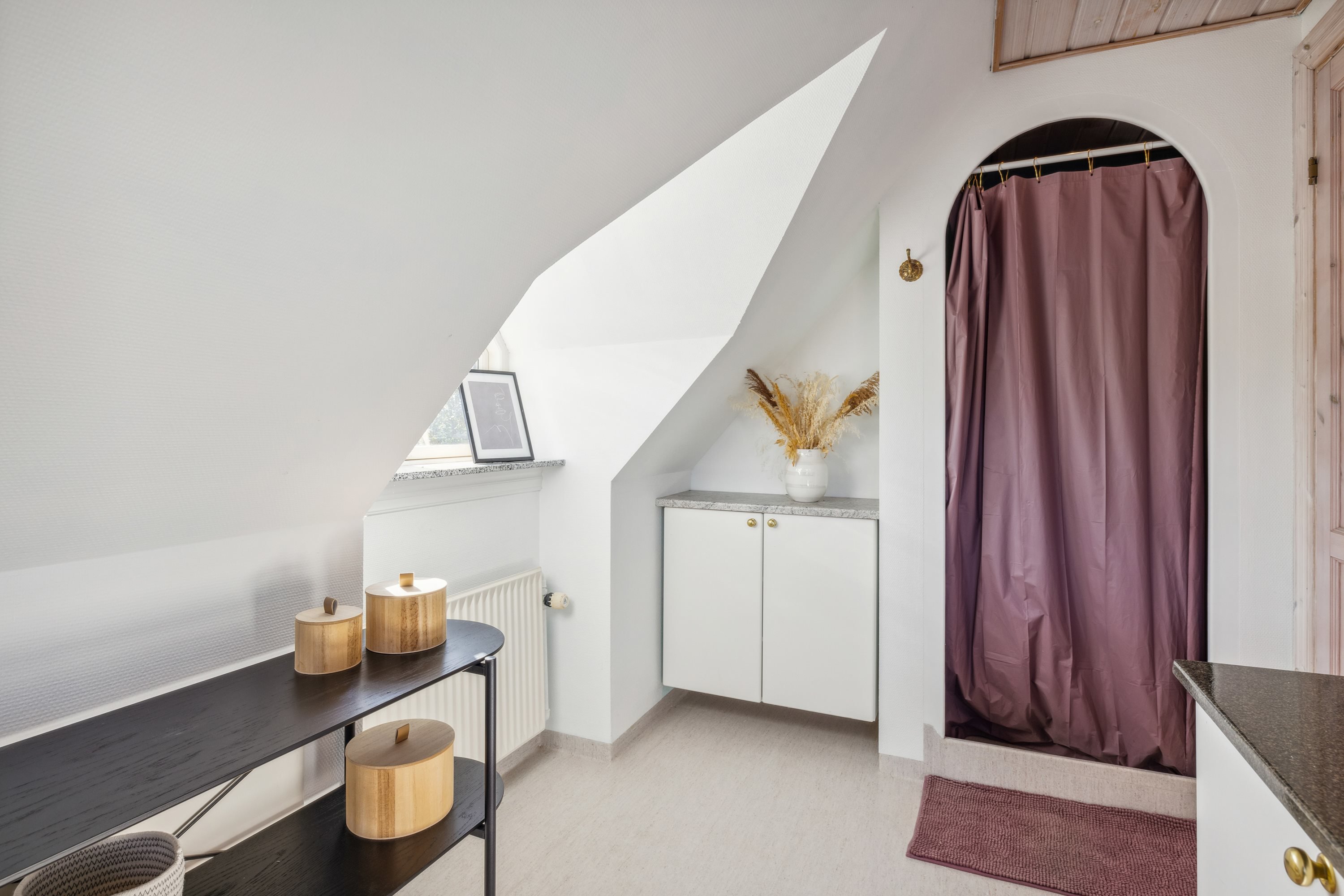 Fremhævet  billede i fuldskærmstilstand. Billede af Stationen 3, Vejrumbro, 8830 Tjele