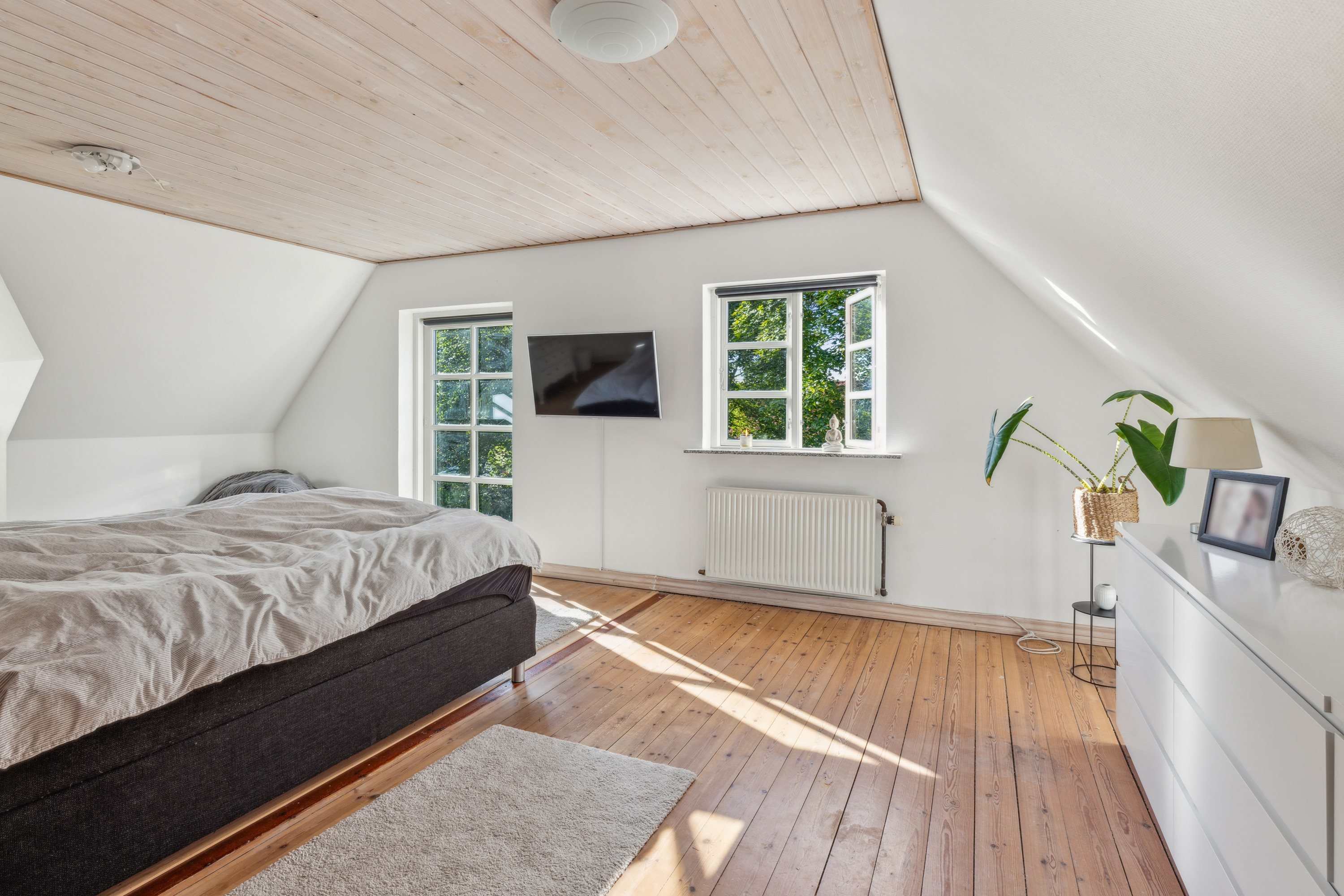 Fremhævet  billede i fuldskærmstilstand. Billede af Stationen 3, Vejrumbro, 8830 Tjele