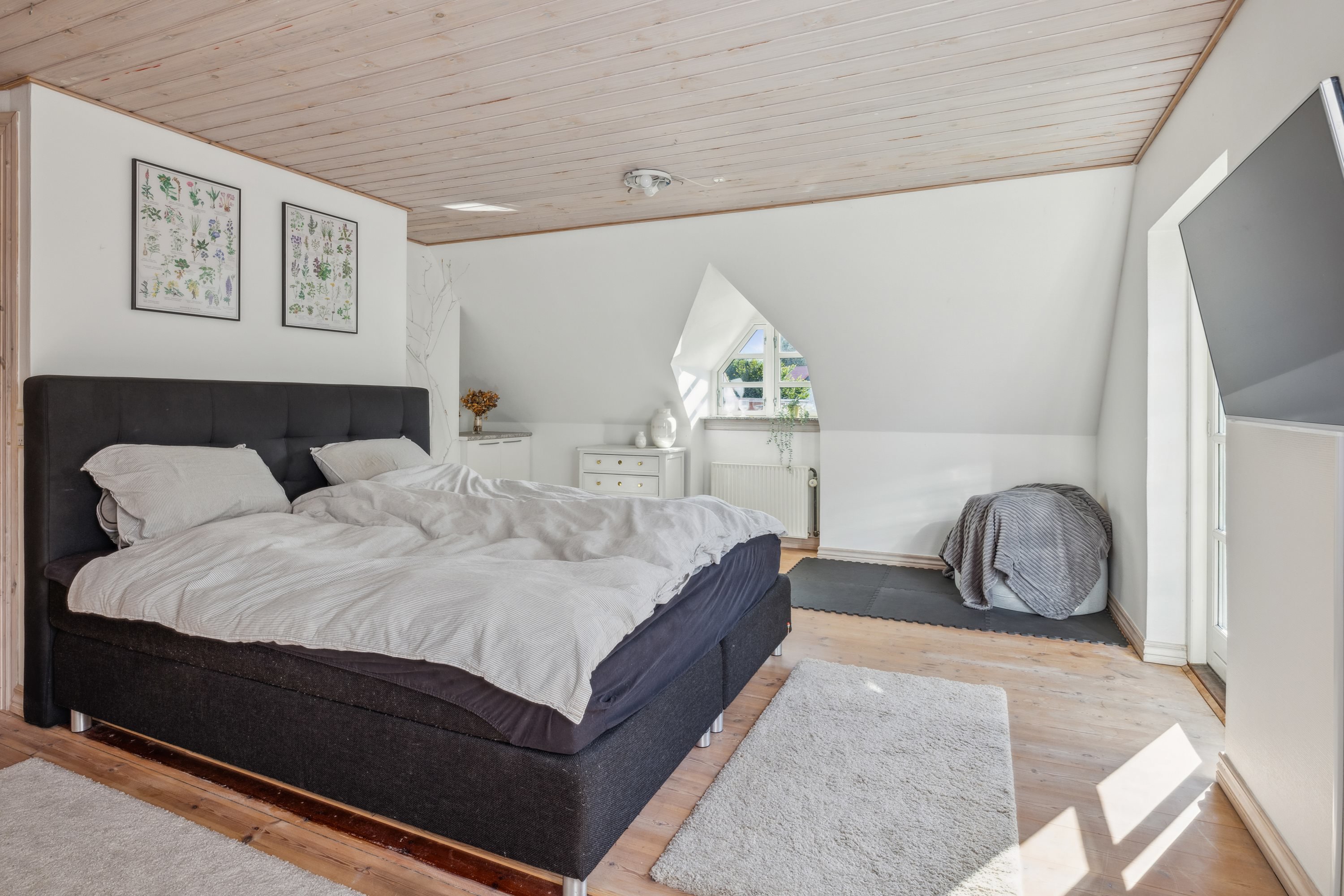 Fremhævet  billede i fuldskærmstilstand. Billede af Stationen 3, Vejrumbro, 8830 Tjele