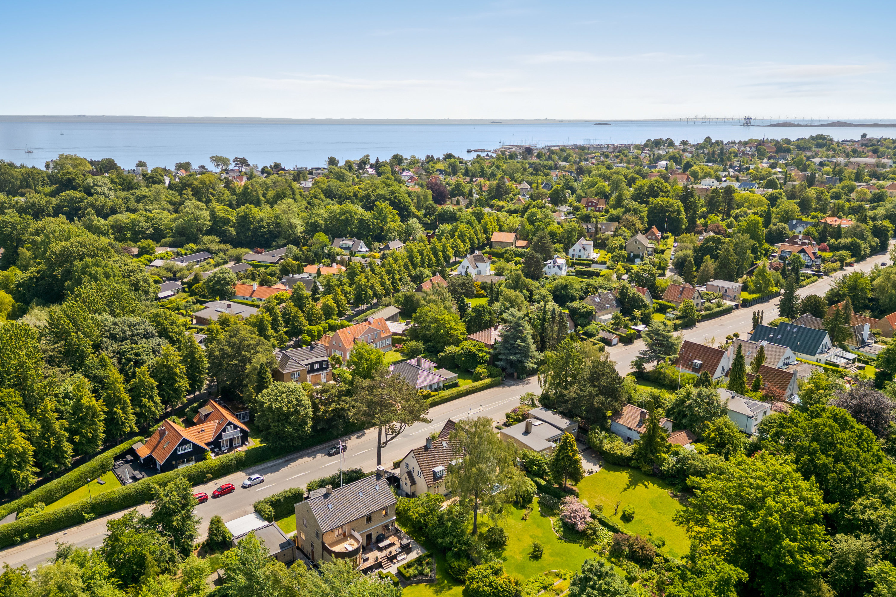 Fremhævet  billede i fuldskærmstilstand. Billede af Christiansholmsvej 26, 2930 Klampenborg