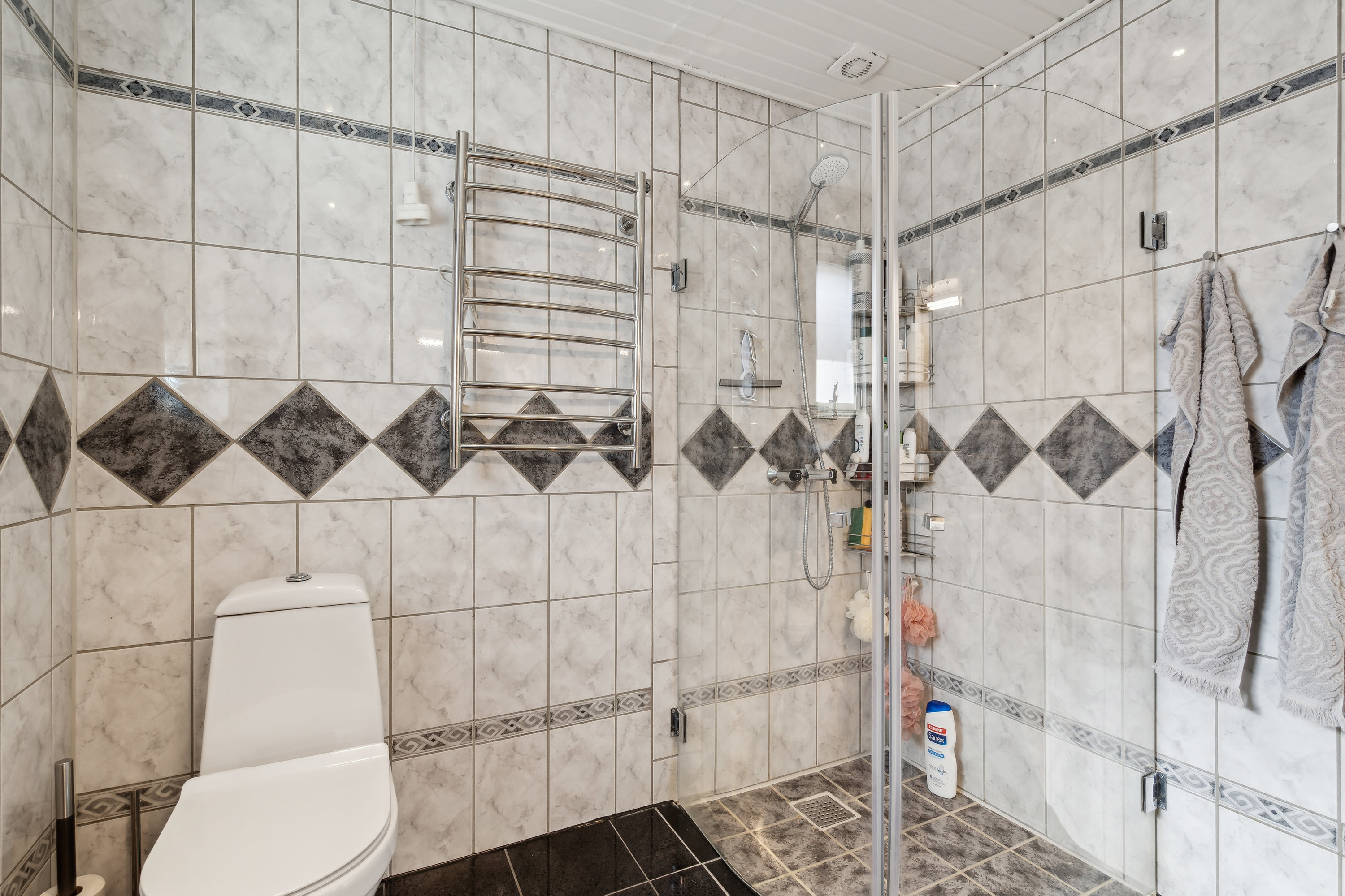 Fremhævet  billede i fuldskærmstilstand. Billede af Herluf Trolles Vej 223A, 5220 Odense SØ