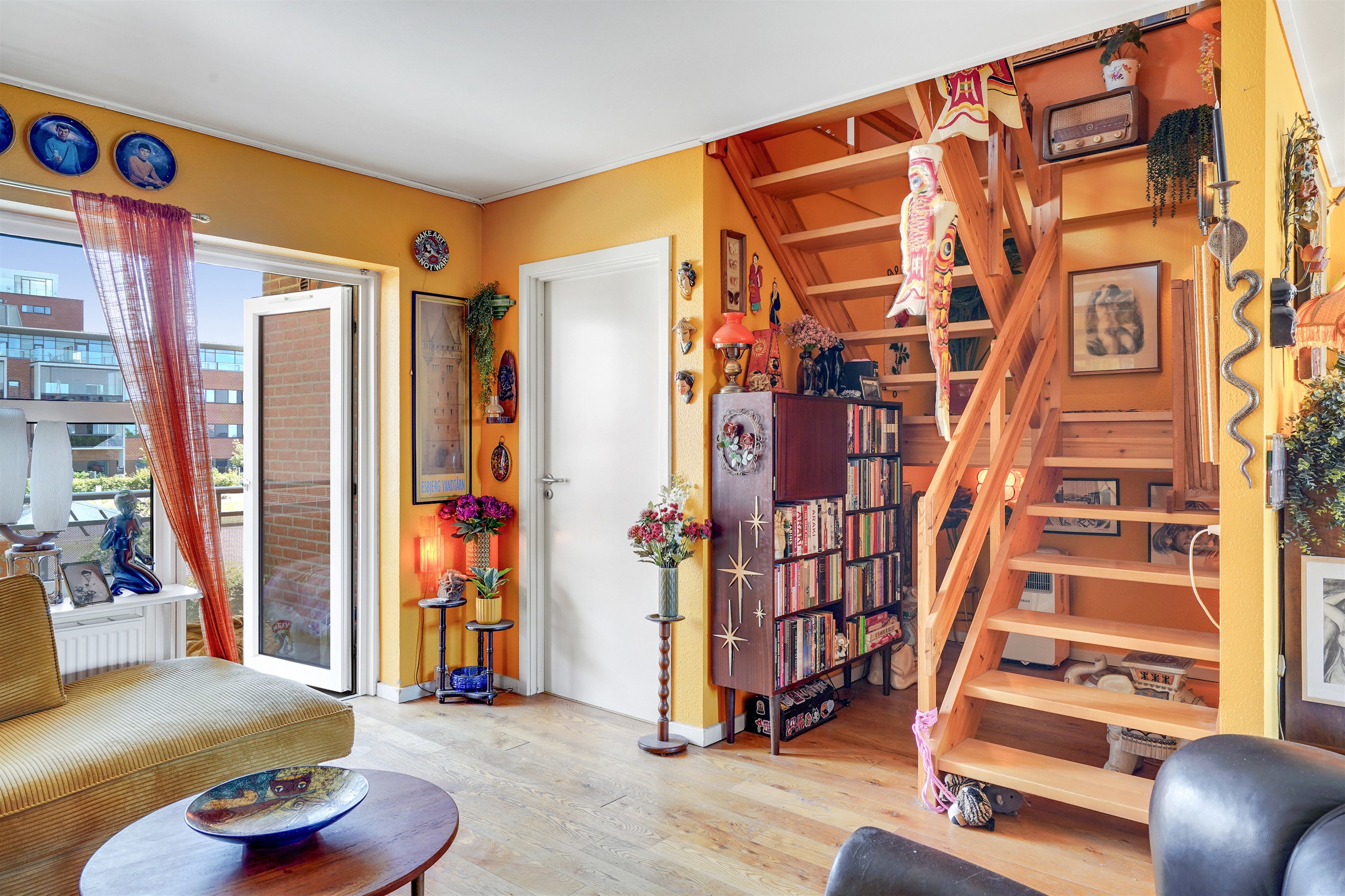 Fremhævet stue billede i fuldskærmstilstand. Billede af Willemoesgade 14, 1. 14., 6700 Esbjerg