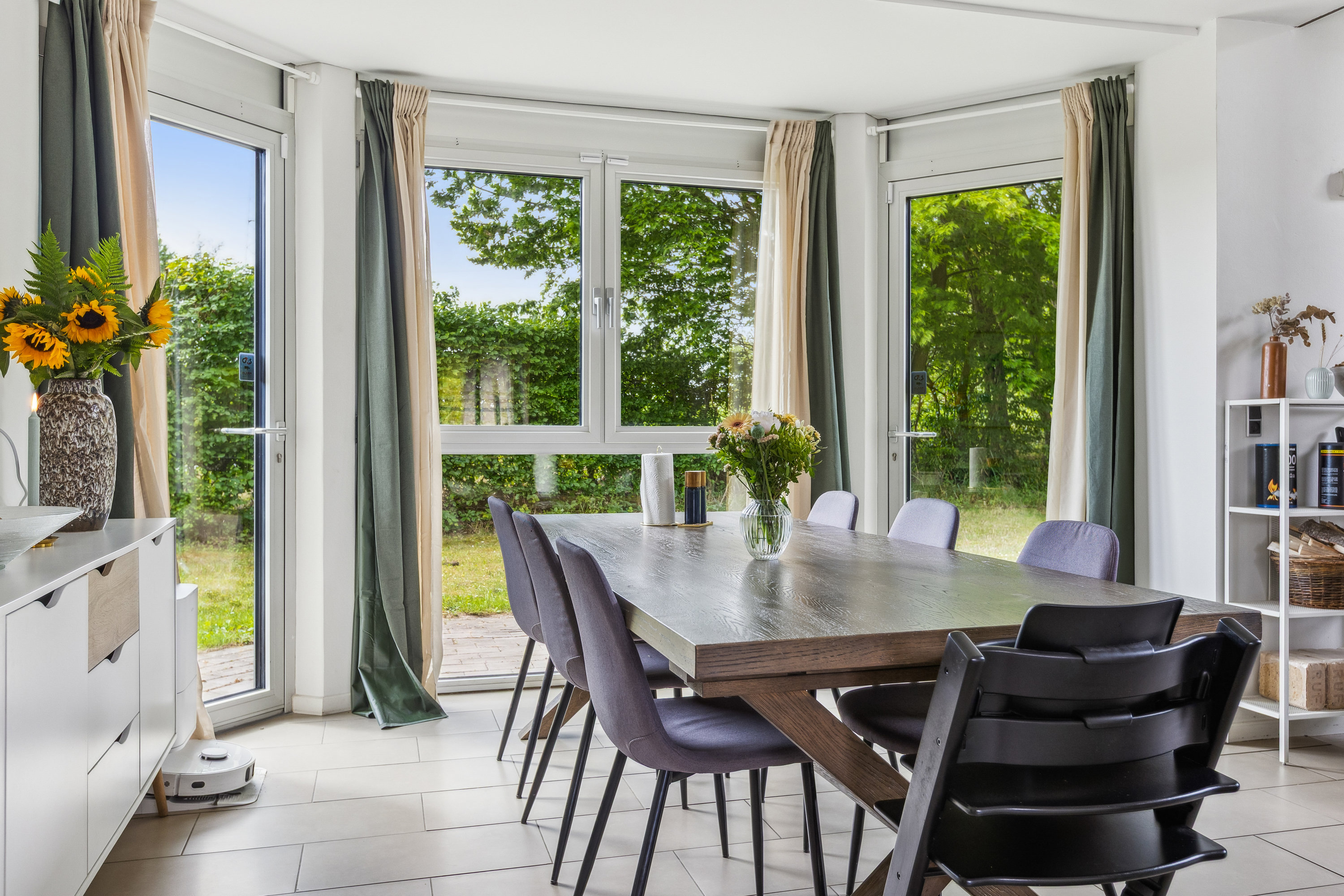 Fremhævet køkken/alrum billede i fuldskærmstilstand. Billede af Elmelundsvej 193, Ravnebjerg, 5250 Odense SV