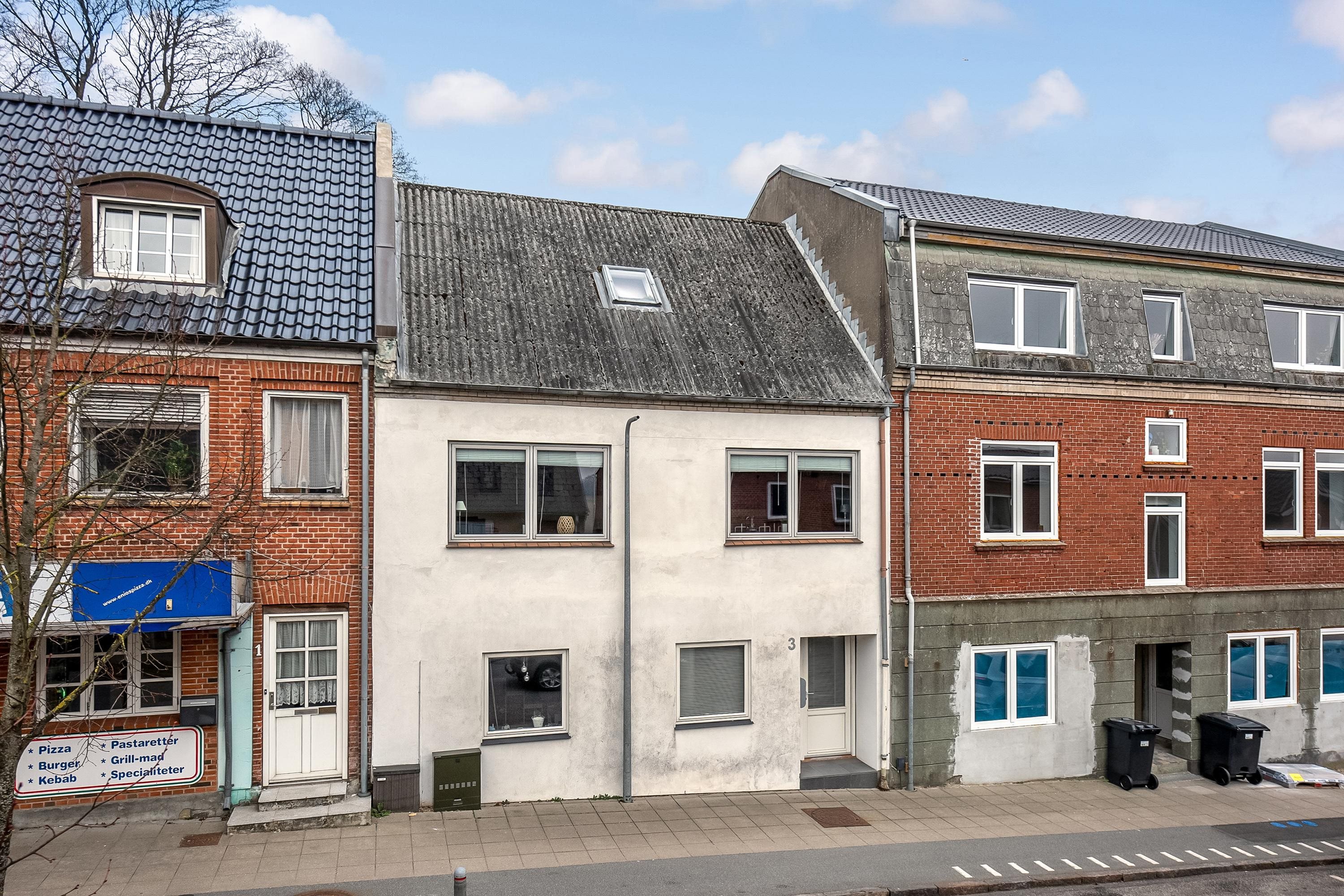 Fremhævet  billede i fuldskærmstilstand. Billede af Søndergade 3, 6040 Egtved