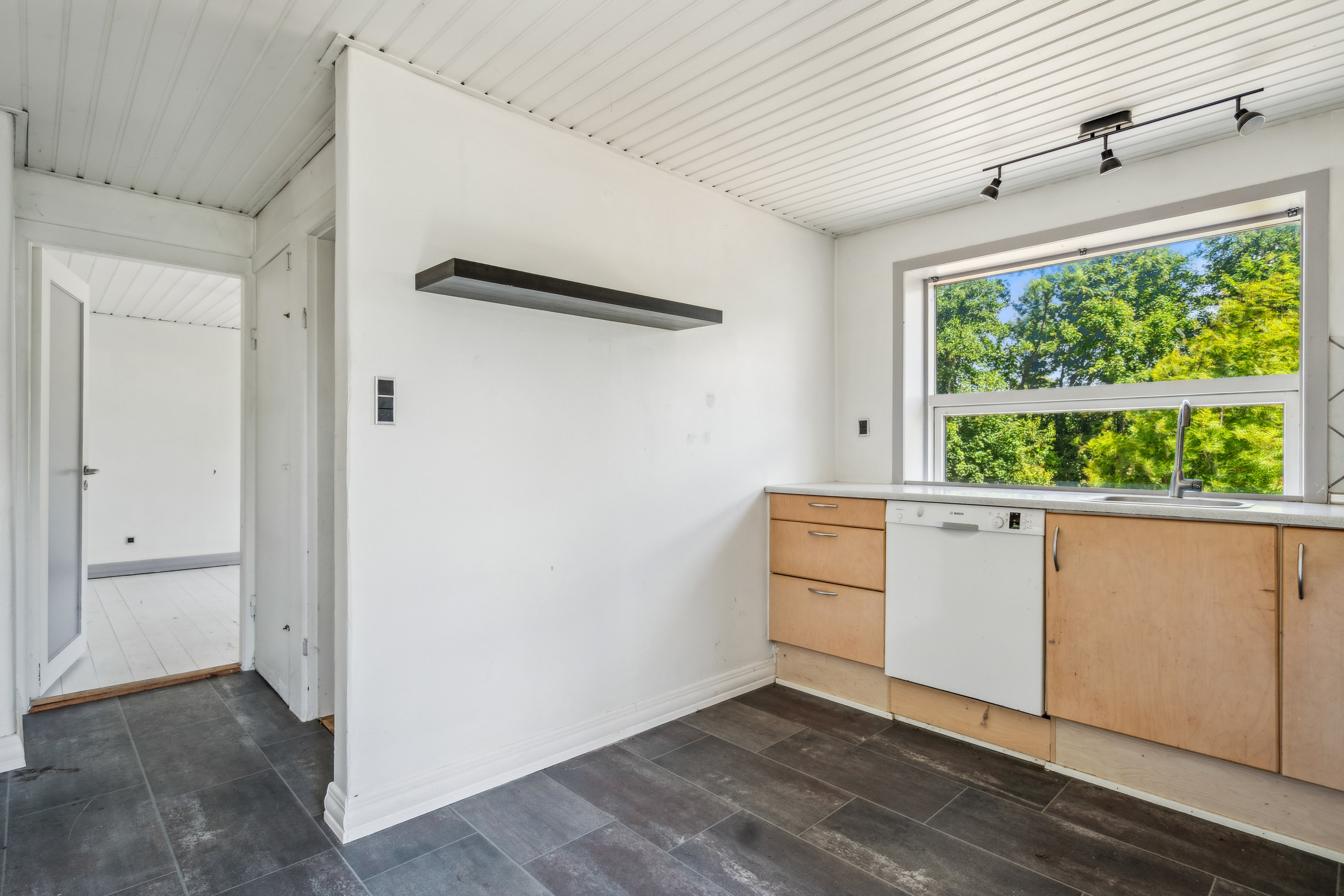 Fremhævet køkken billede i fuldskærmstilstand. Billede af Vesterø Havnegade 79, Vesterø Havn, 9940 Læsø