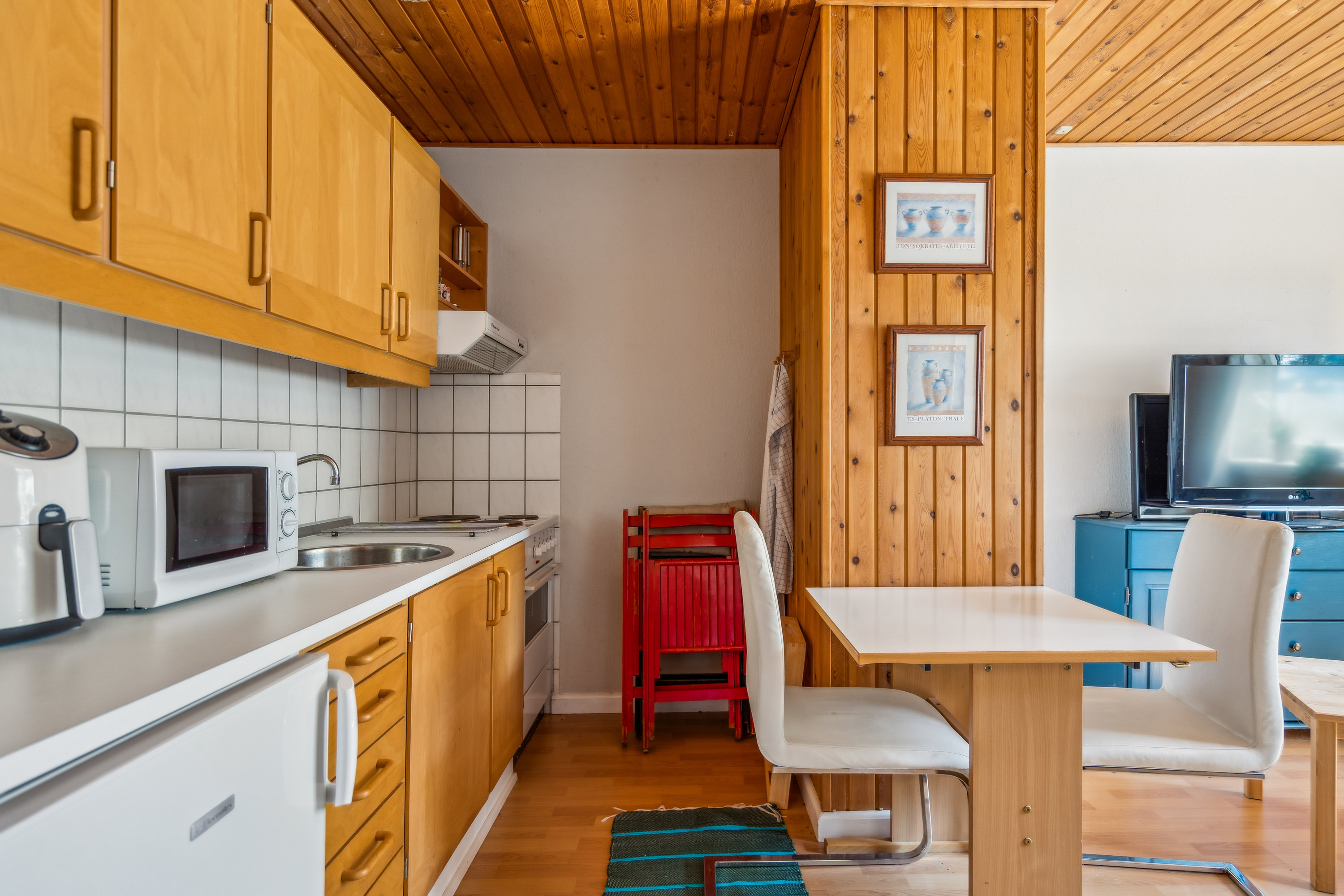 Fremhævet køkken billede i fuldskærmstilstand. Billede af Campingpladsvej 13, Østerby Havn, 9940 Læsø