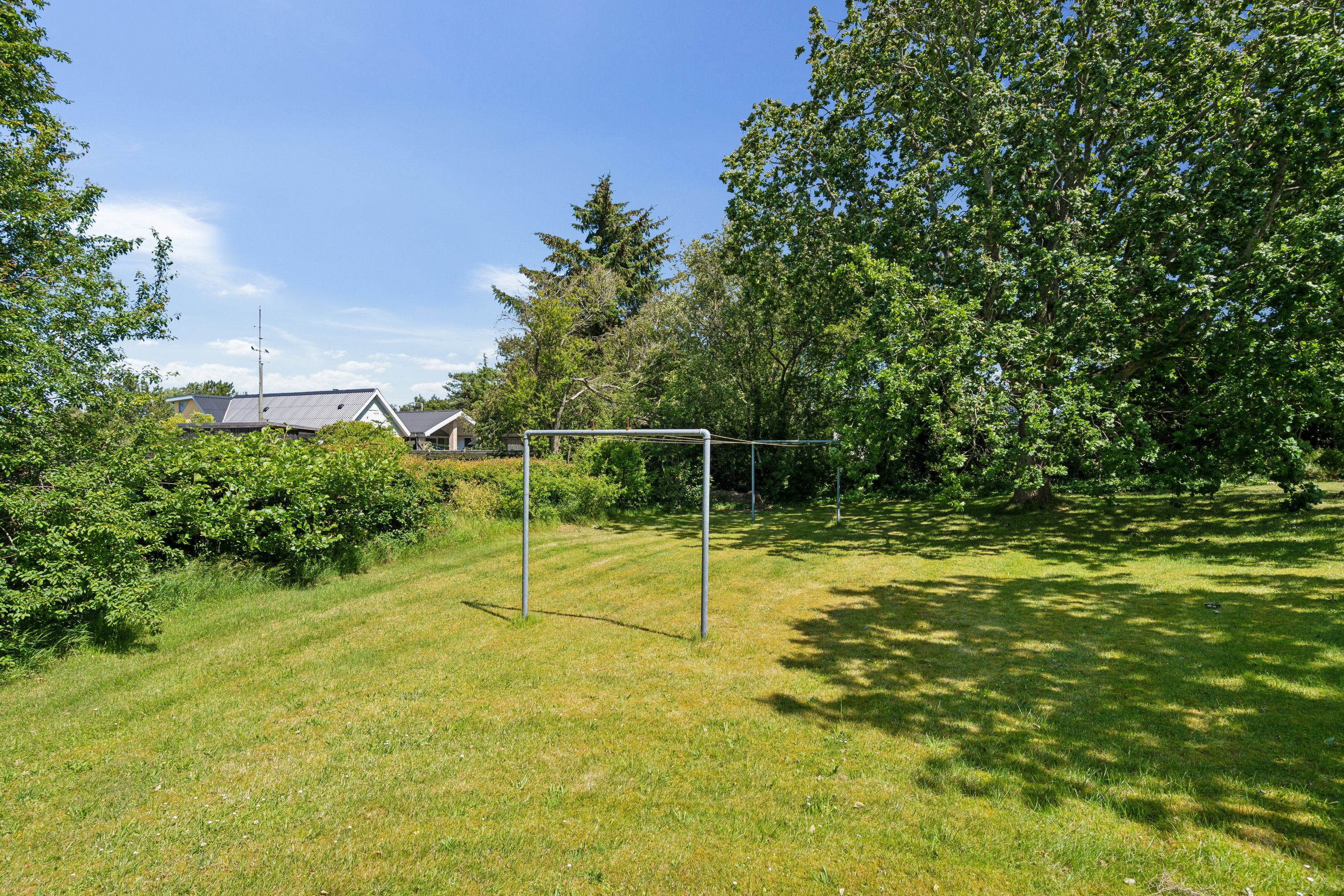 Fremhævet have billede i fuldskærmstilstand. Billede af Campingpladsvej 13, Østerby Havn, 9940 Læsø