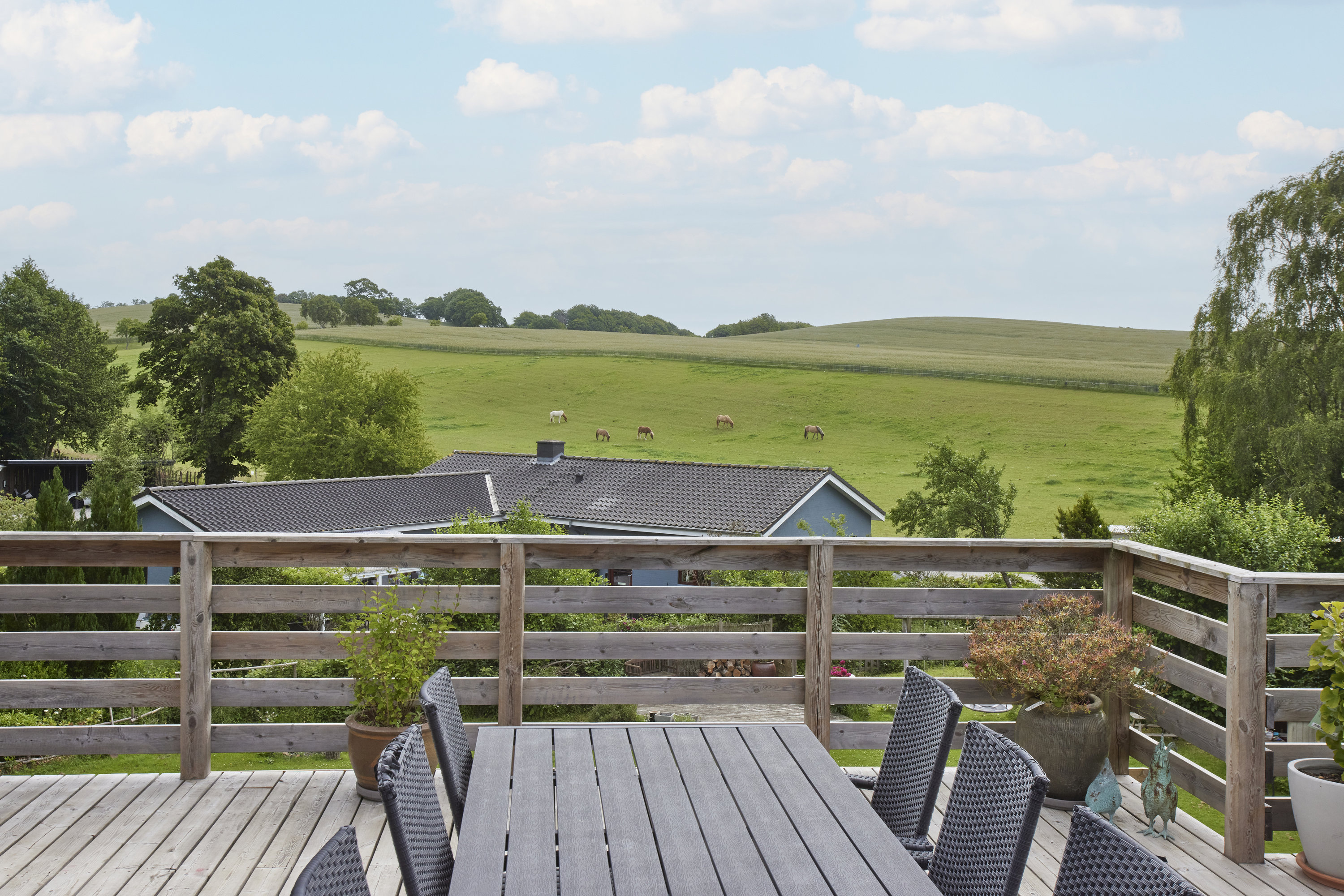 Villa: Terrasse på Ravnsøvej 66, 8680 Ry