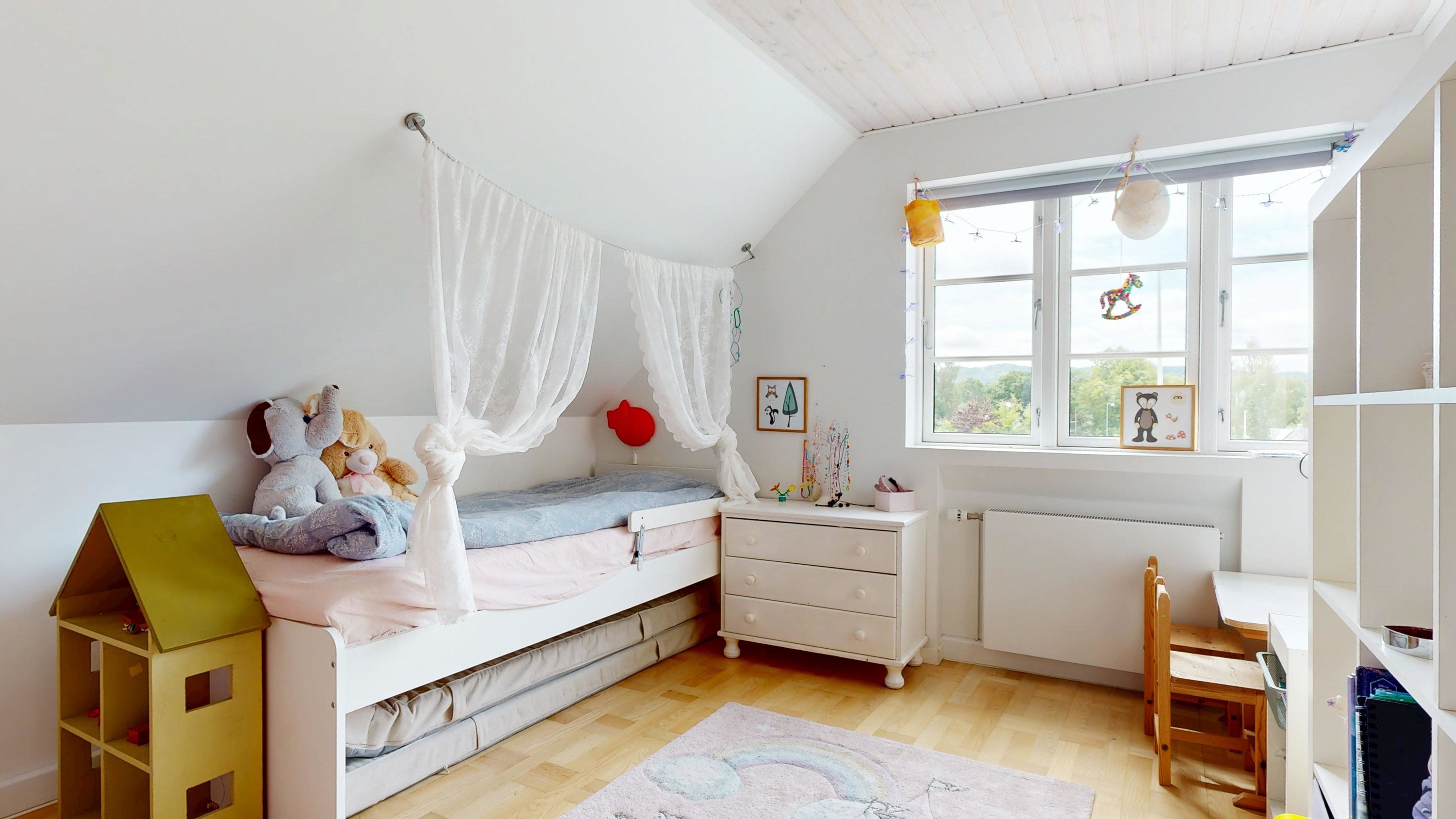 Fremhævet værelse billede i fuldskærmstilstand. Billede af Ravnsøvej 66, 8680 Ry