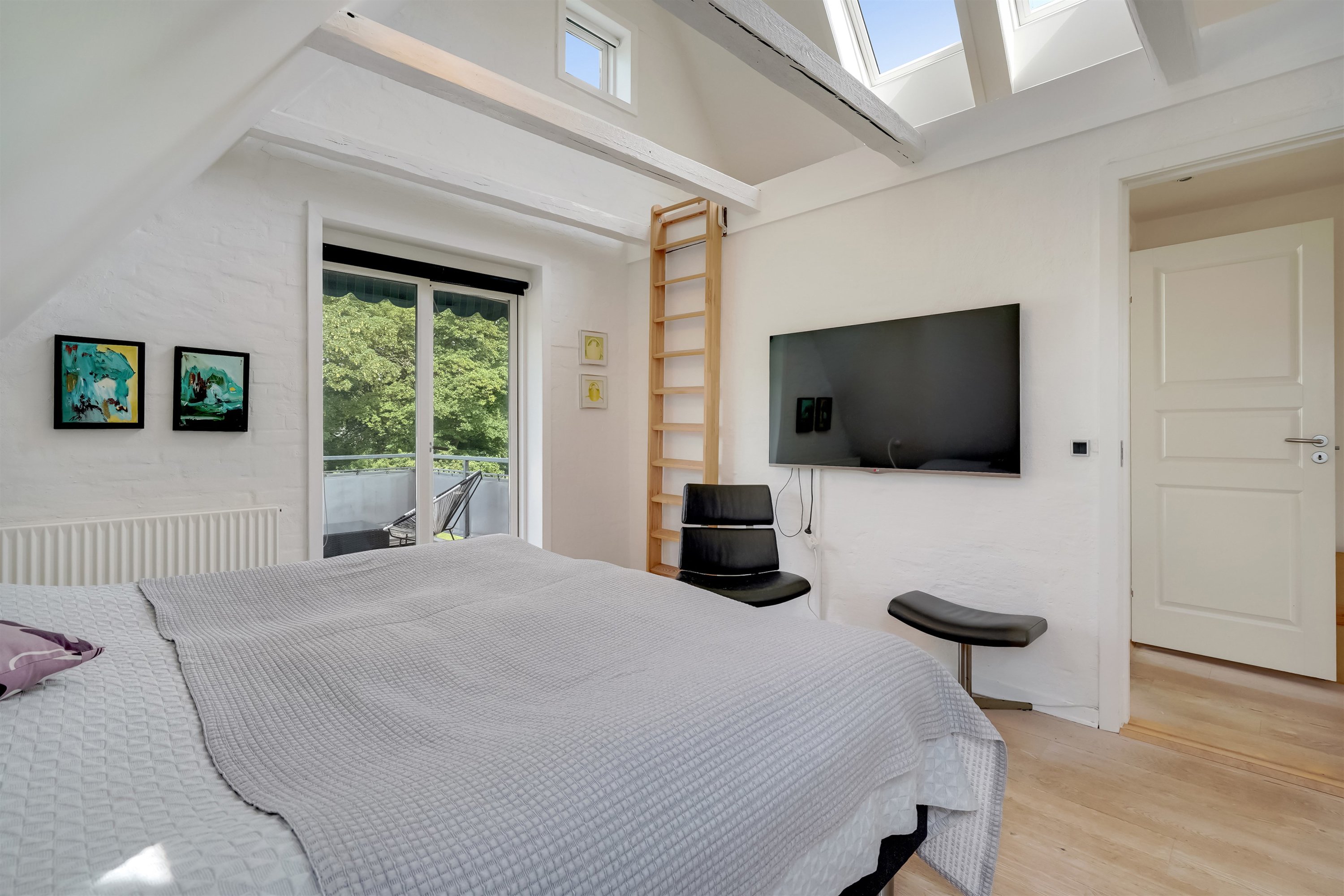 Fremhævet soveværelse billede i fuldskærmstilstand. Billede af Østervinge 24 og 24A, 6700 Esbjerg