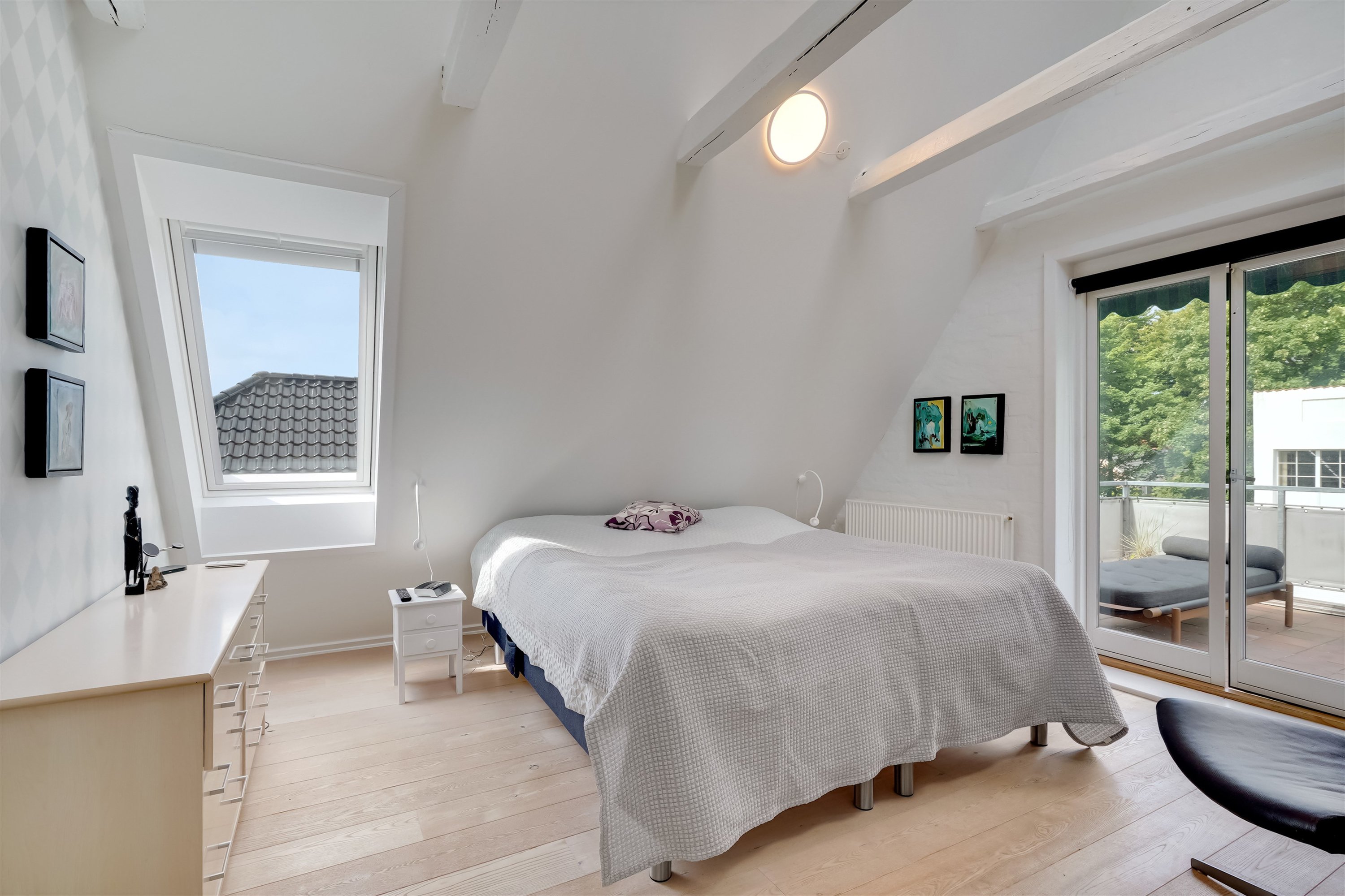 Fremhævet soveværelse billede i fuldskærmstilstand. Billede af Østervinge 24 og 24A, 6700 Esbjerg