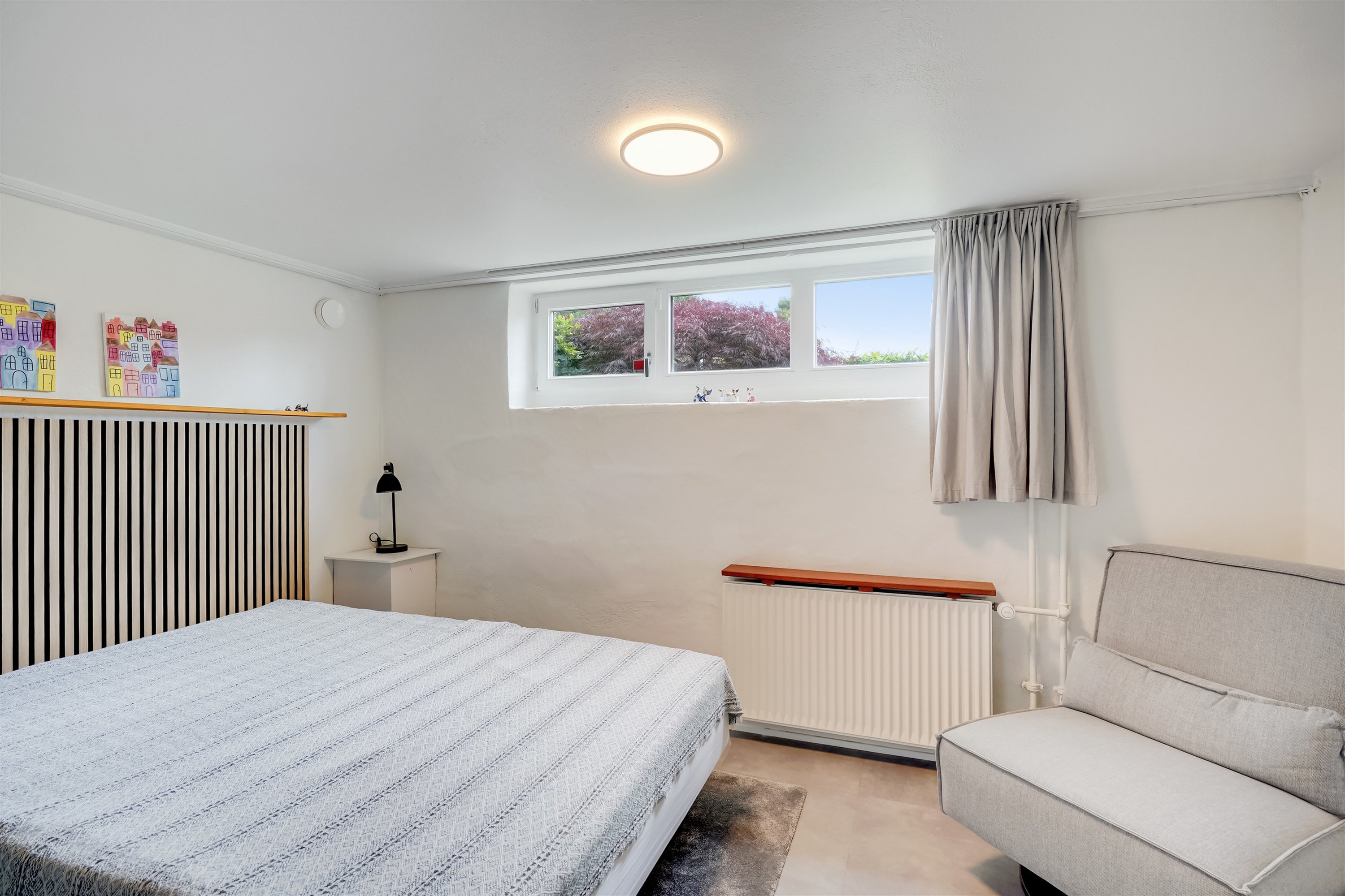 Fremhævet disponibel billede i fuldskærmstilstand. Billede af Østervinge 24 og 24A, 6700 Esbjerg