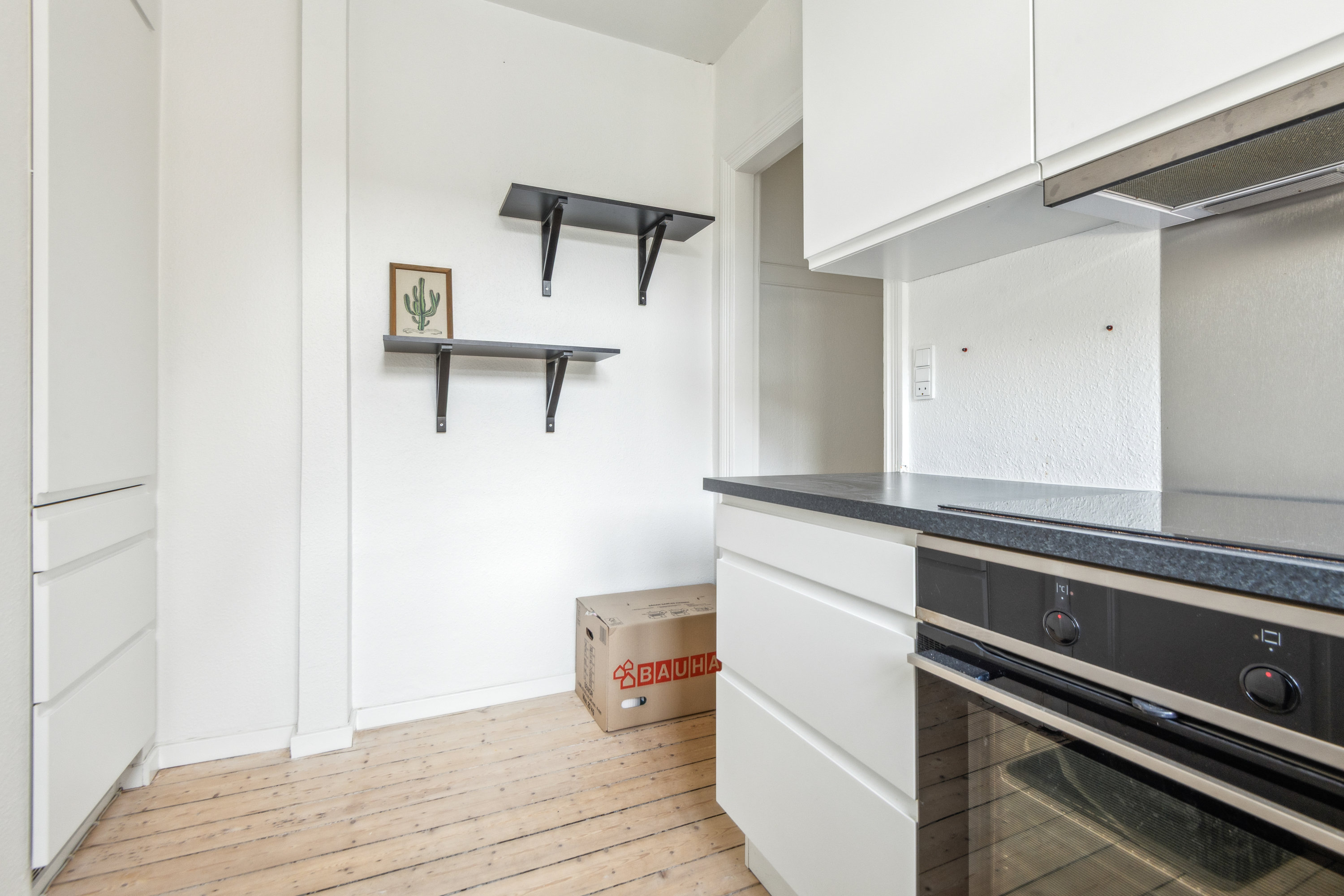 Fremhævet køkken billede i fuldskærmstilstand. Billede af Kærvang 1, 1. tv., 9000 Aalborg