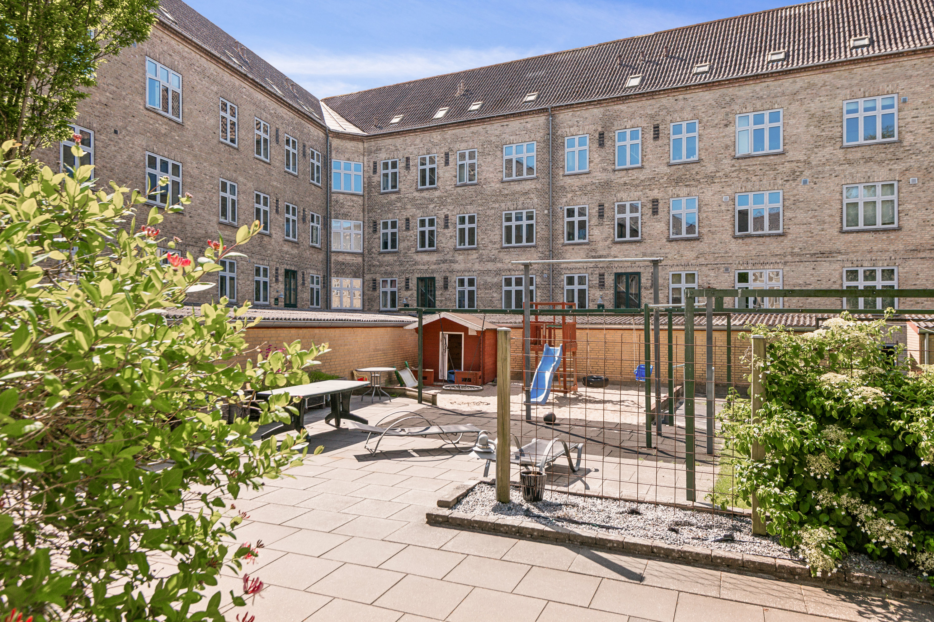 Fremhævet ejendom 1 billede i fuldskærmstilstand. Billede af Kærvang 1, 1. tv., 9000 Aalborg