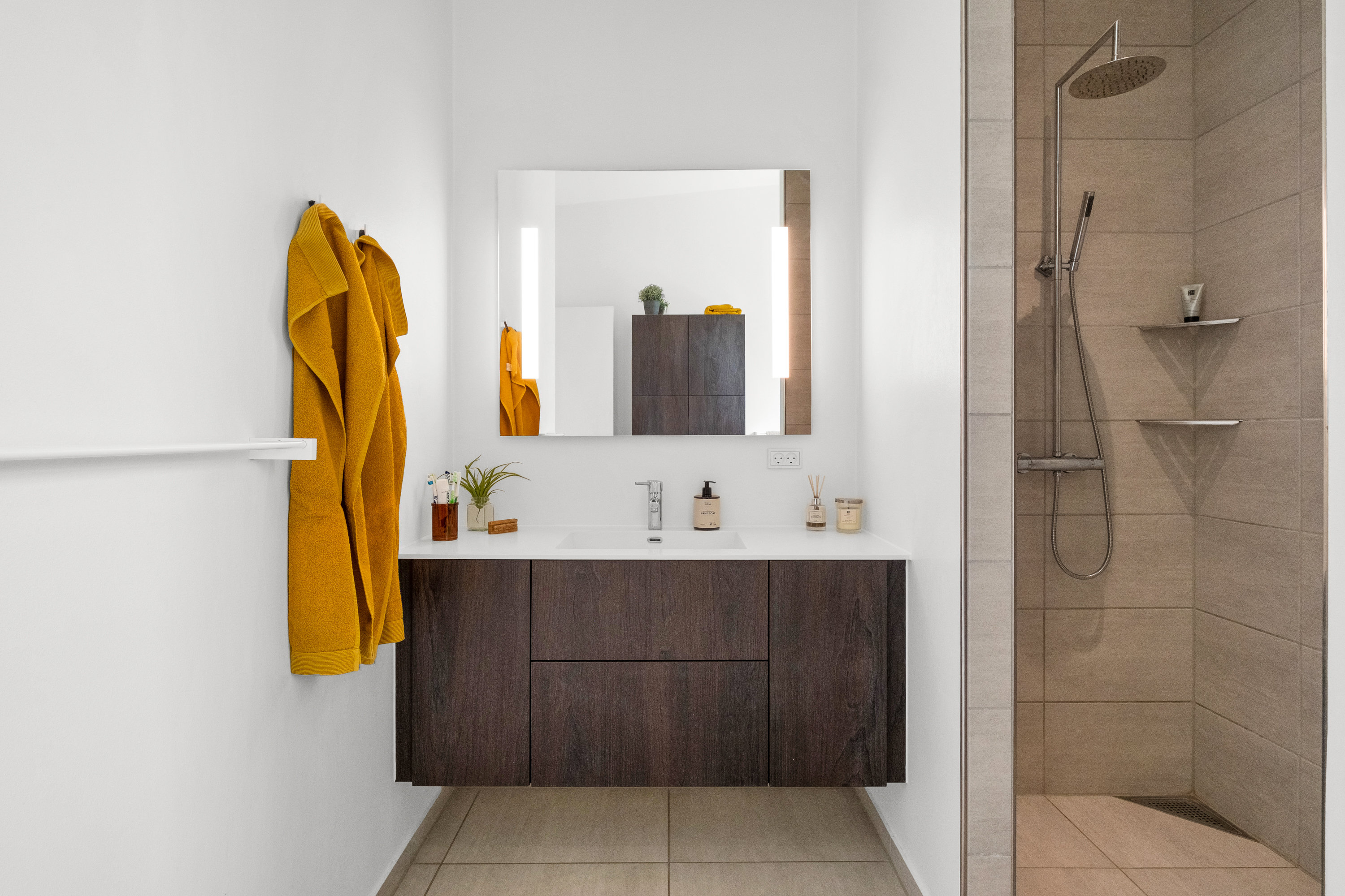 Fremhævet badeværelse billede i fuldskærmstilstand. Billede af Engvangen 11, 8520 Lystrup