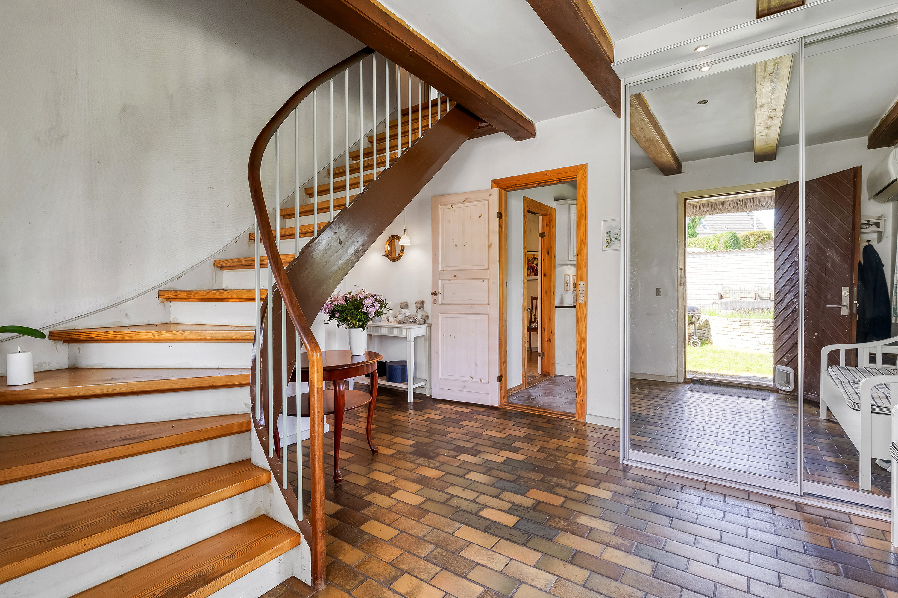 Fremhævet andet billede i fuldskærmstilstand. Billede af Solskrænten 2, Lynæs, 3390 Hundested