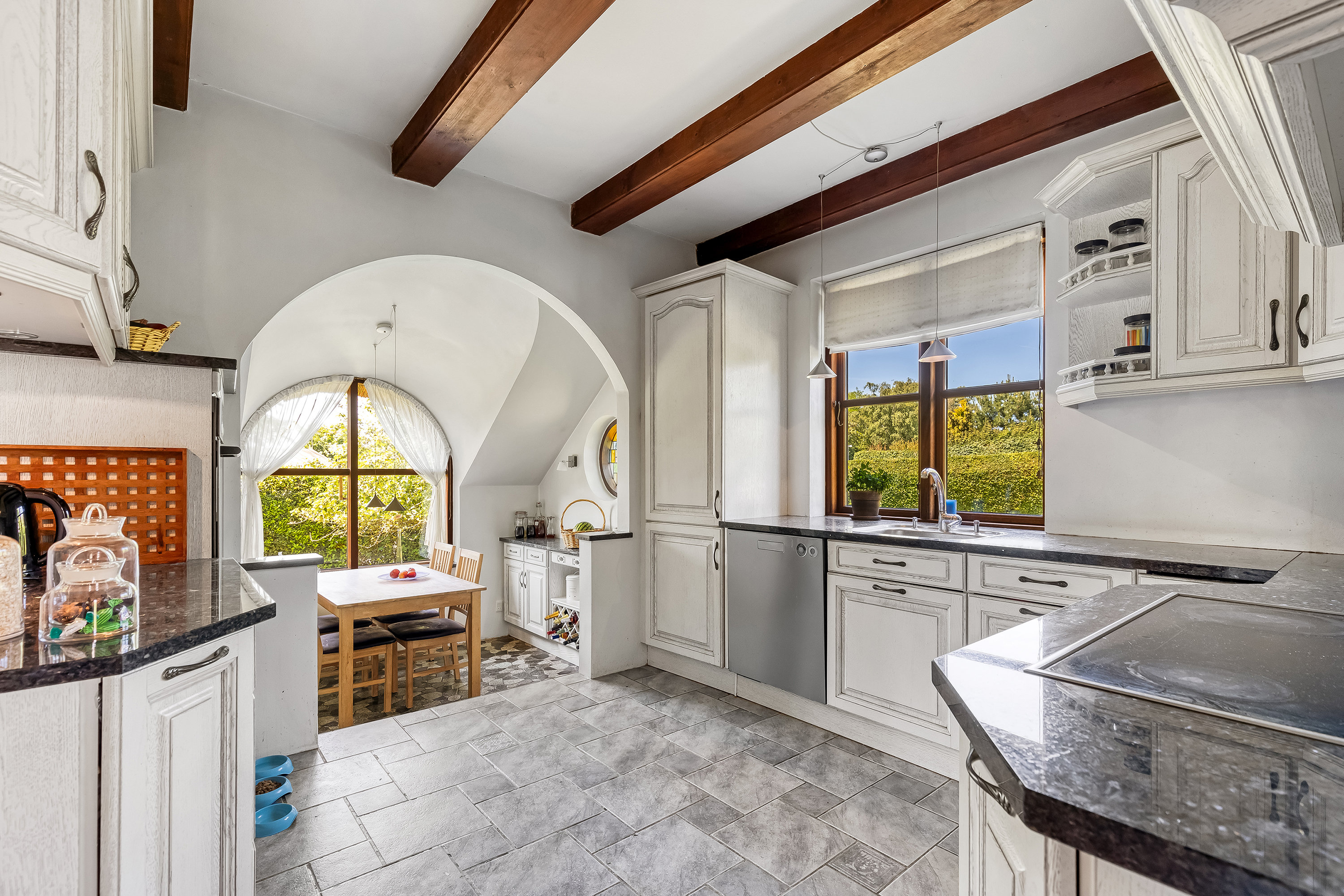 Fremhævet køkken billede i fuldskærmstilstand. Billede af Solskrænten 2, Lynæs, 3390 Hundested