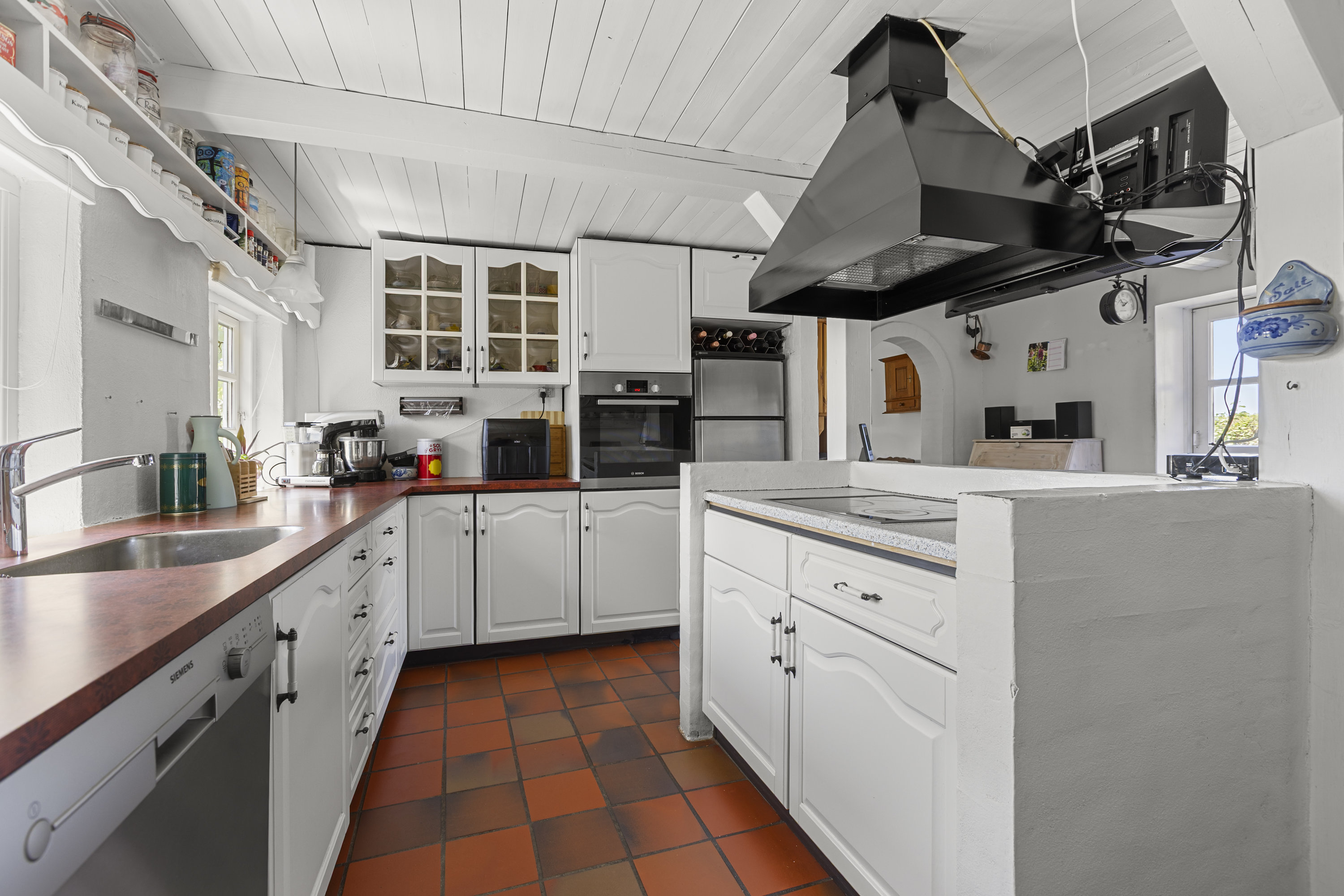 Fremhævet køkken billede i fuldskærmstilstand. Billede af Kallerupvej 158, 4400 Kalundborg