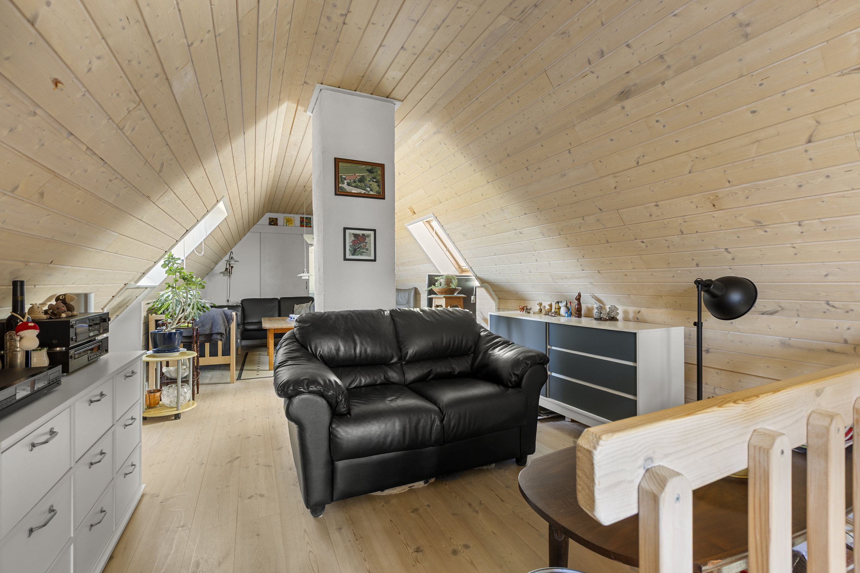 Fremhævet stue billede i fuldskærmstilstand. Billede af Kallerupvej 158, 4400 Kalundborg