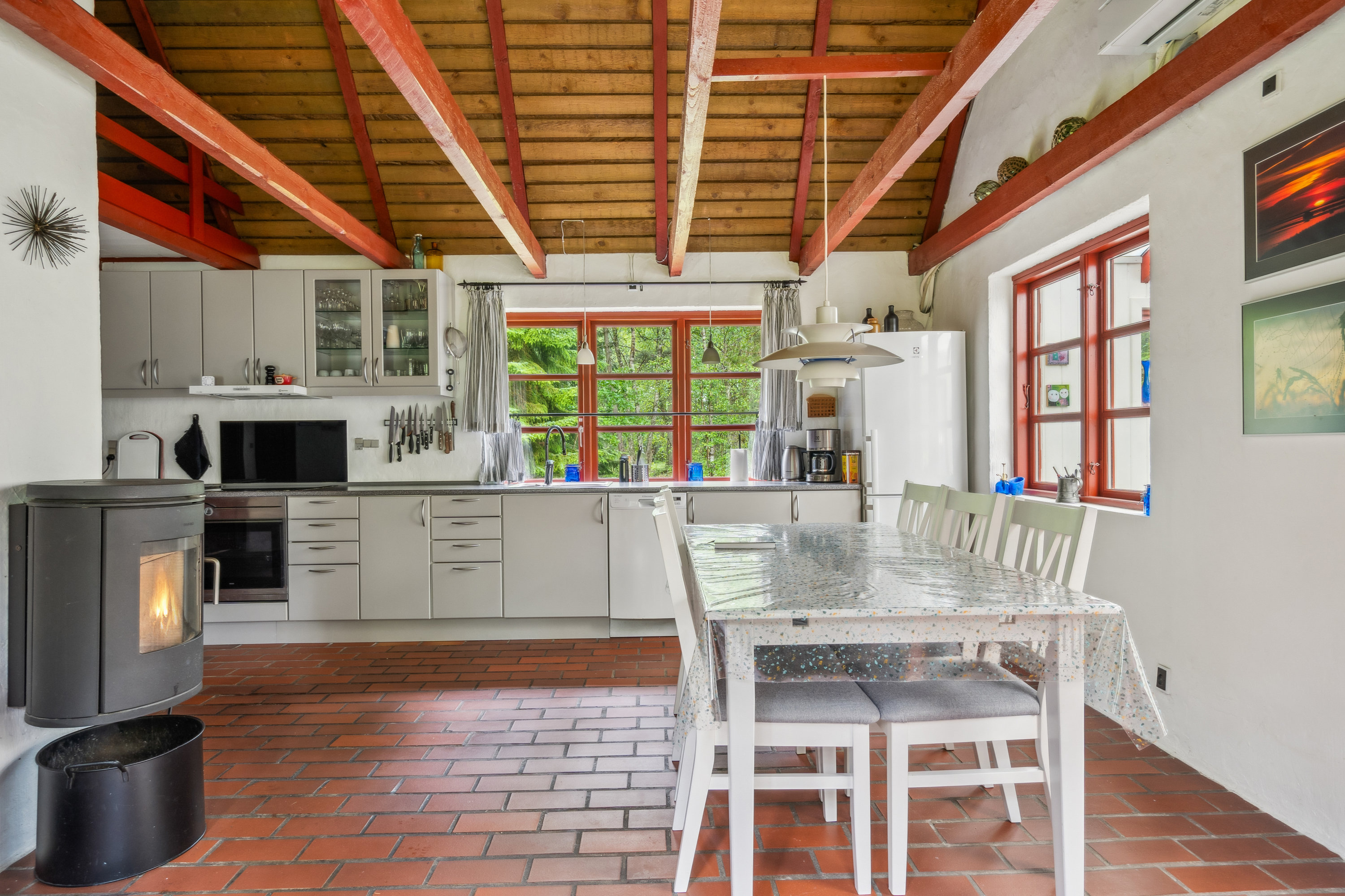 Fremhævet køkken billede i fuldskærmstilstand. Billede af Vibestien 11, Byrum, 9940 Læsø