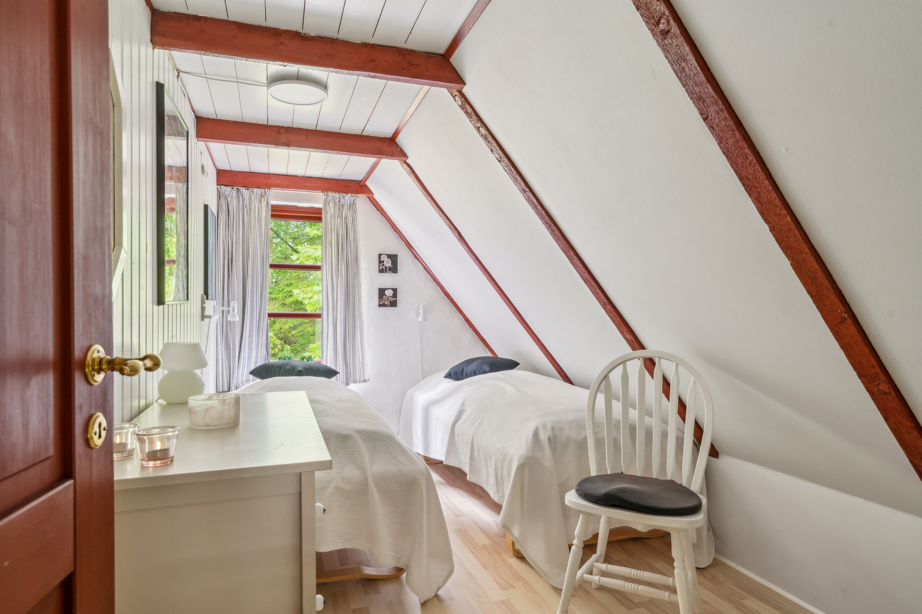 Fremhævet gang billede i fuldskærmstilstand. Billede af Vibestien 11, Byrum, 9940 Læsø