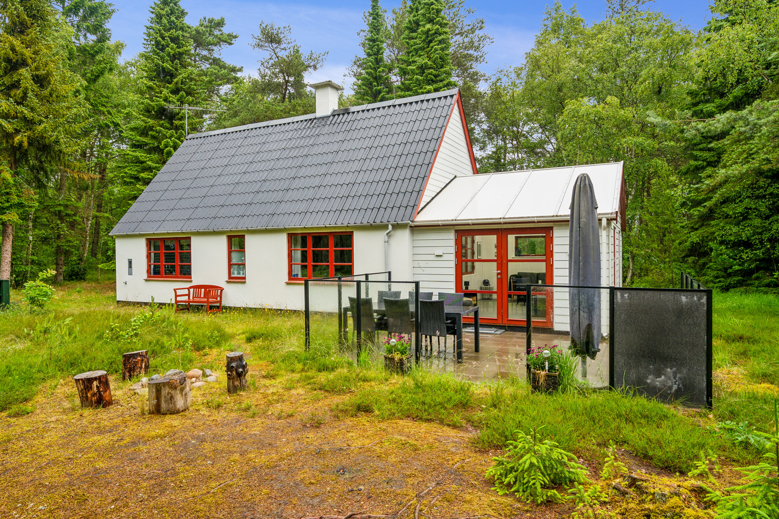 Fremhævet ejendom 1 billede i fuldskærmstilstand. Billede af Vibestien 11, Byrum, 9940 Læsø