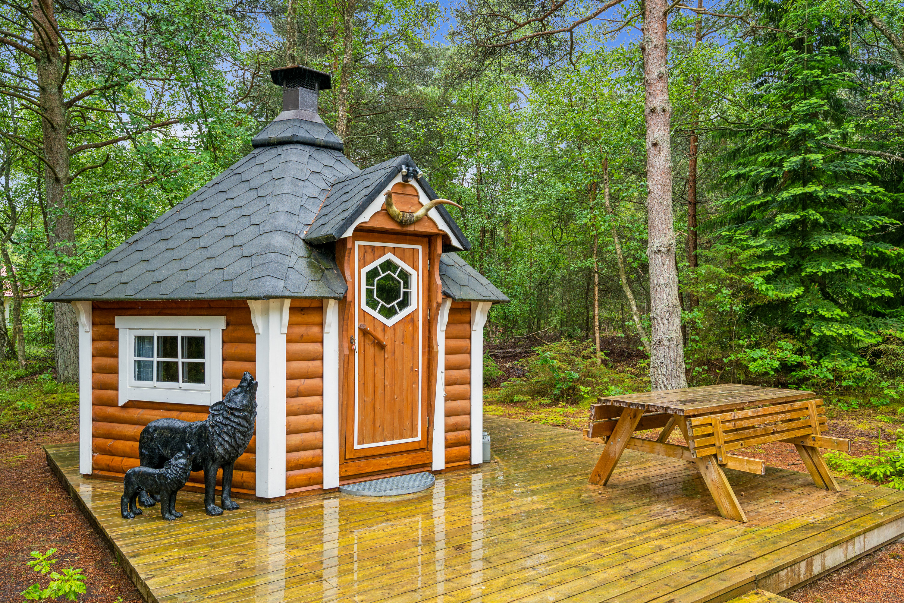 Fremhævet terrasse billede i fuldskærmstilstand. Billede af Vibestien 11, Byrum, 9940 Læsø