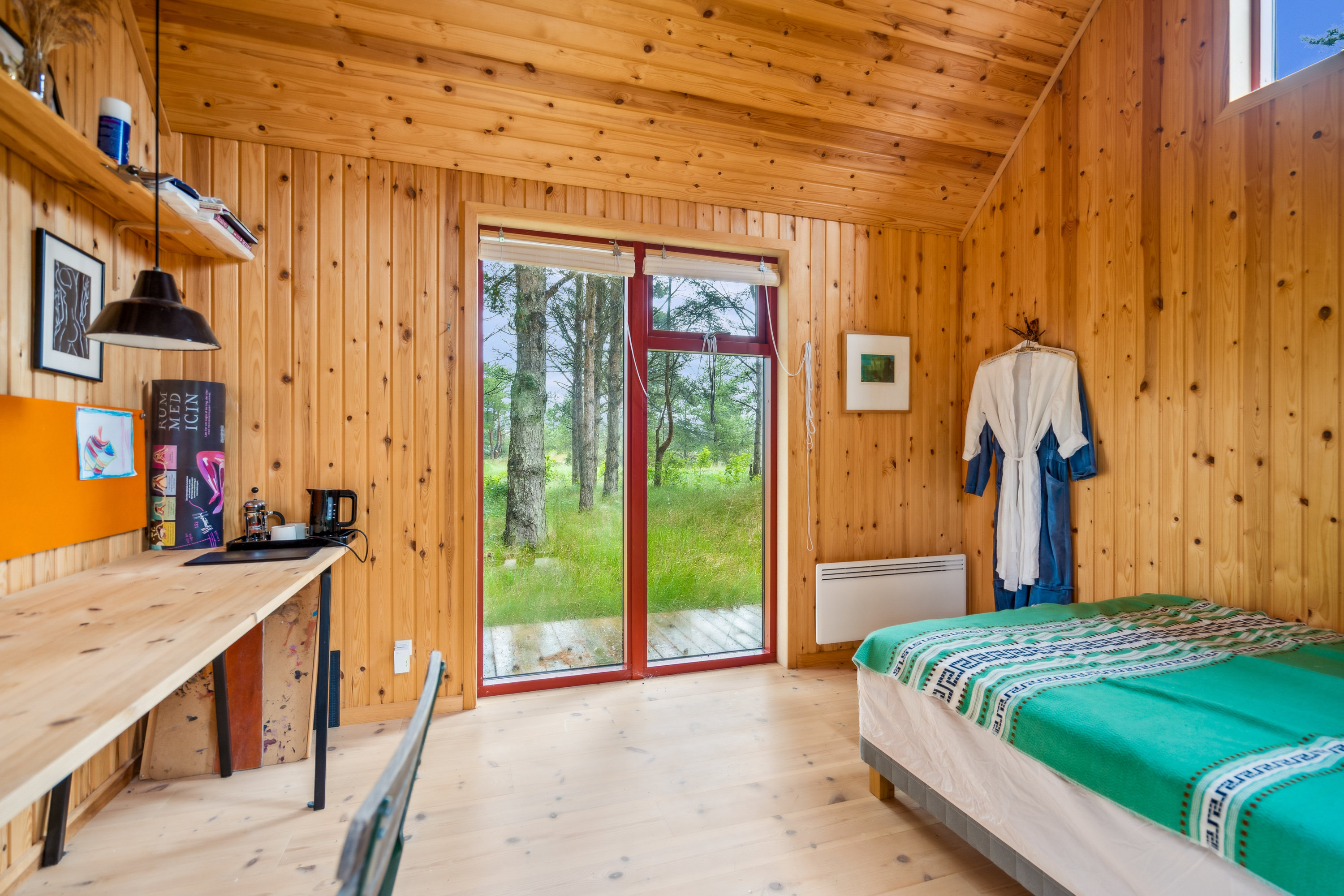 Fremhævet værelse billede i fuldskærmstilstand. Billede af Jenses Jolle 14, Nordmarken, 9940 Læsø