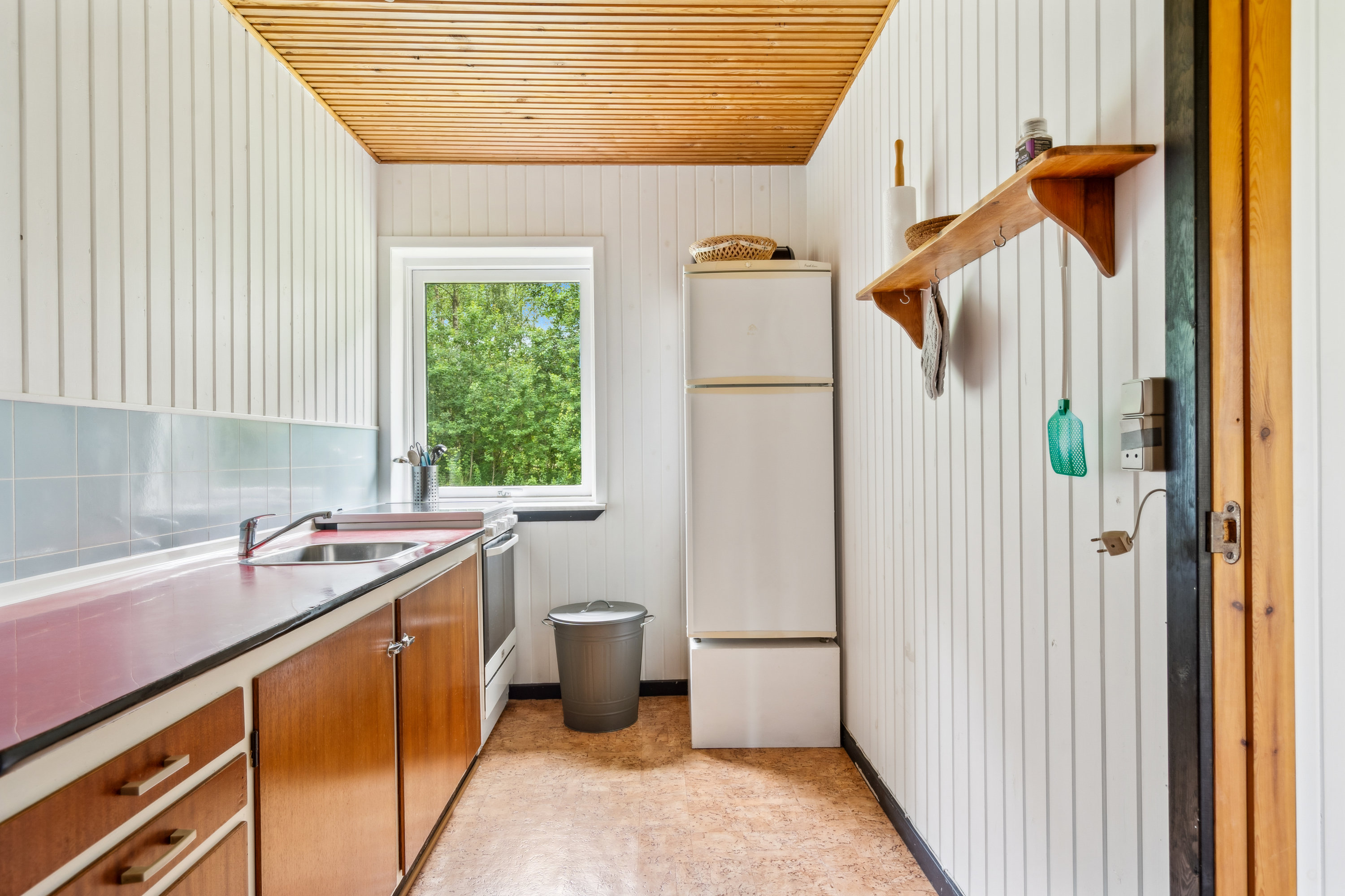 Fremhævet køkken billede i fuldskærmstilstand. Billede af Starbækvej 2A, Vesterø, 9940 Læsø