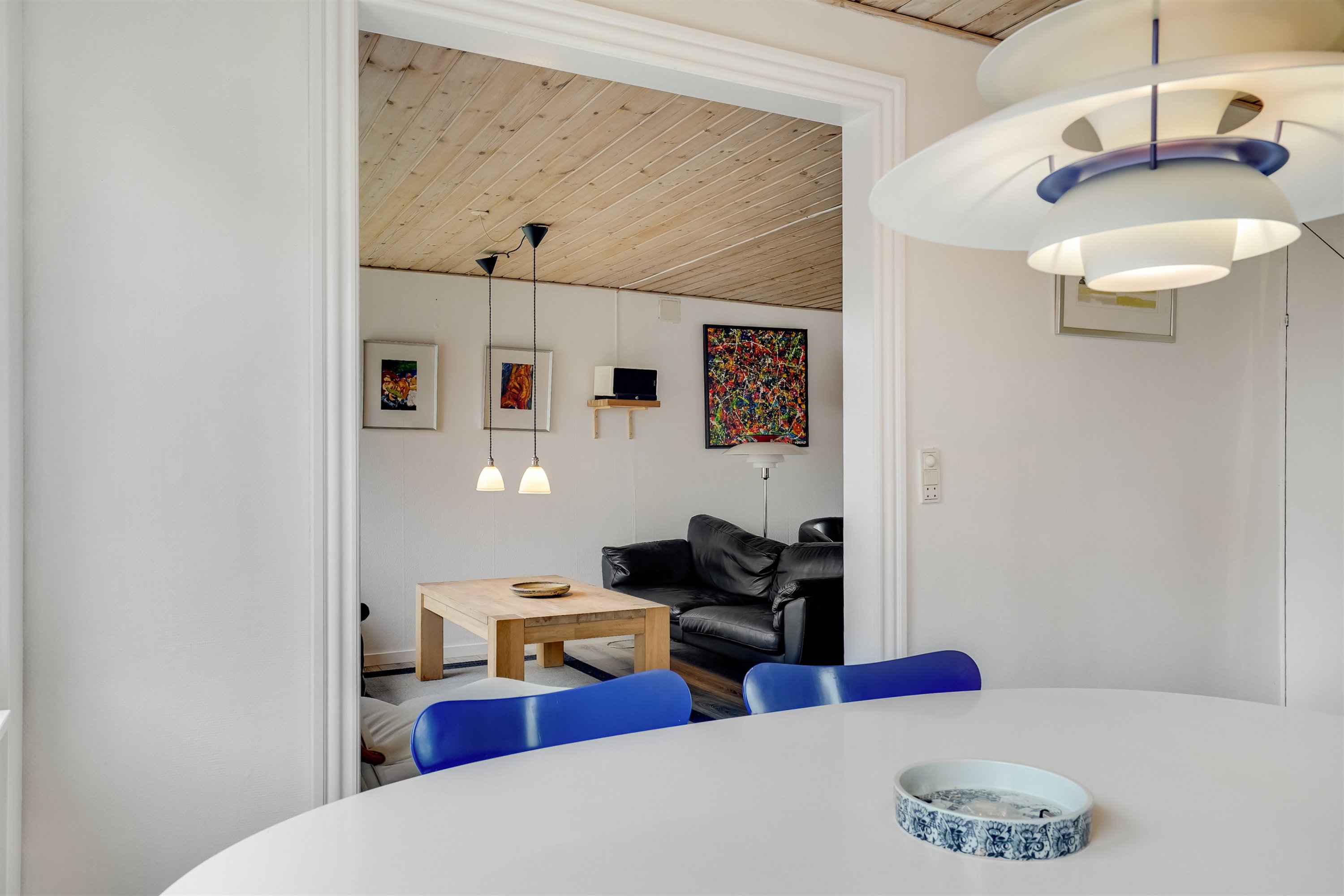 Fremhævet alrum billede i fuldskærmstilstand. Billede af Byvejen 15, Rousthøje, 6818 Årre