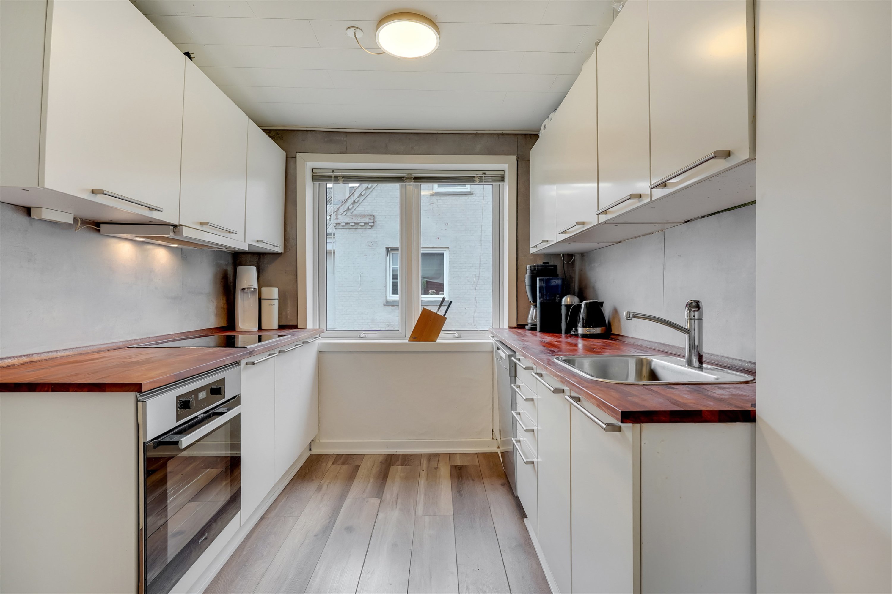 Fremhævet køkken billede i fuldskærmstilstand. Billede af Byvejen 15, Rousthøje, 6818 Årre