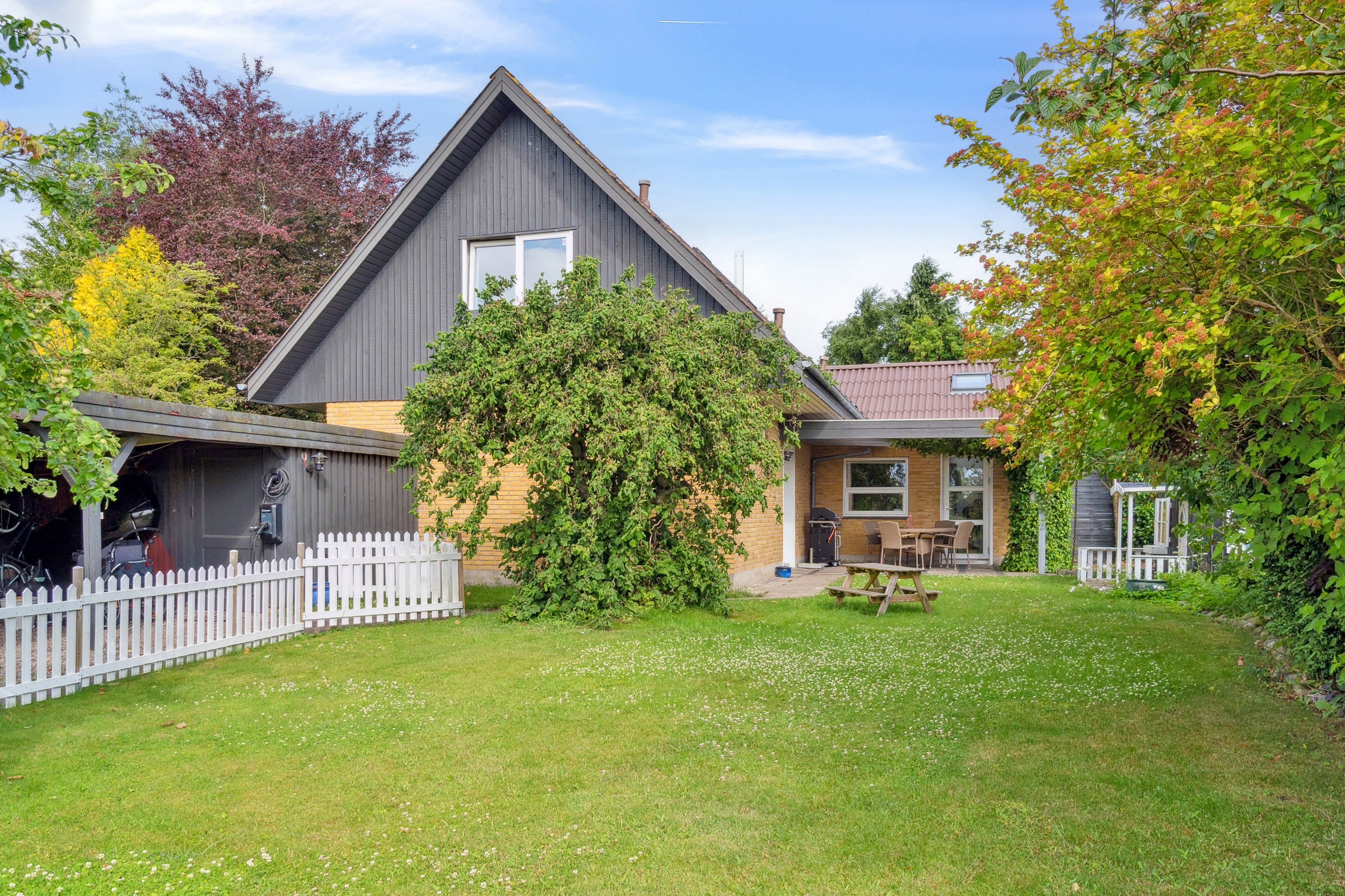 Villa: Ejendommen på Hedebogade 9, 8722 Hedensted