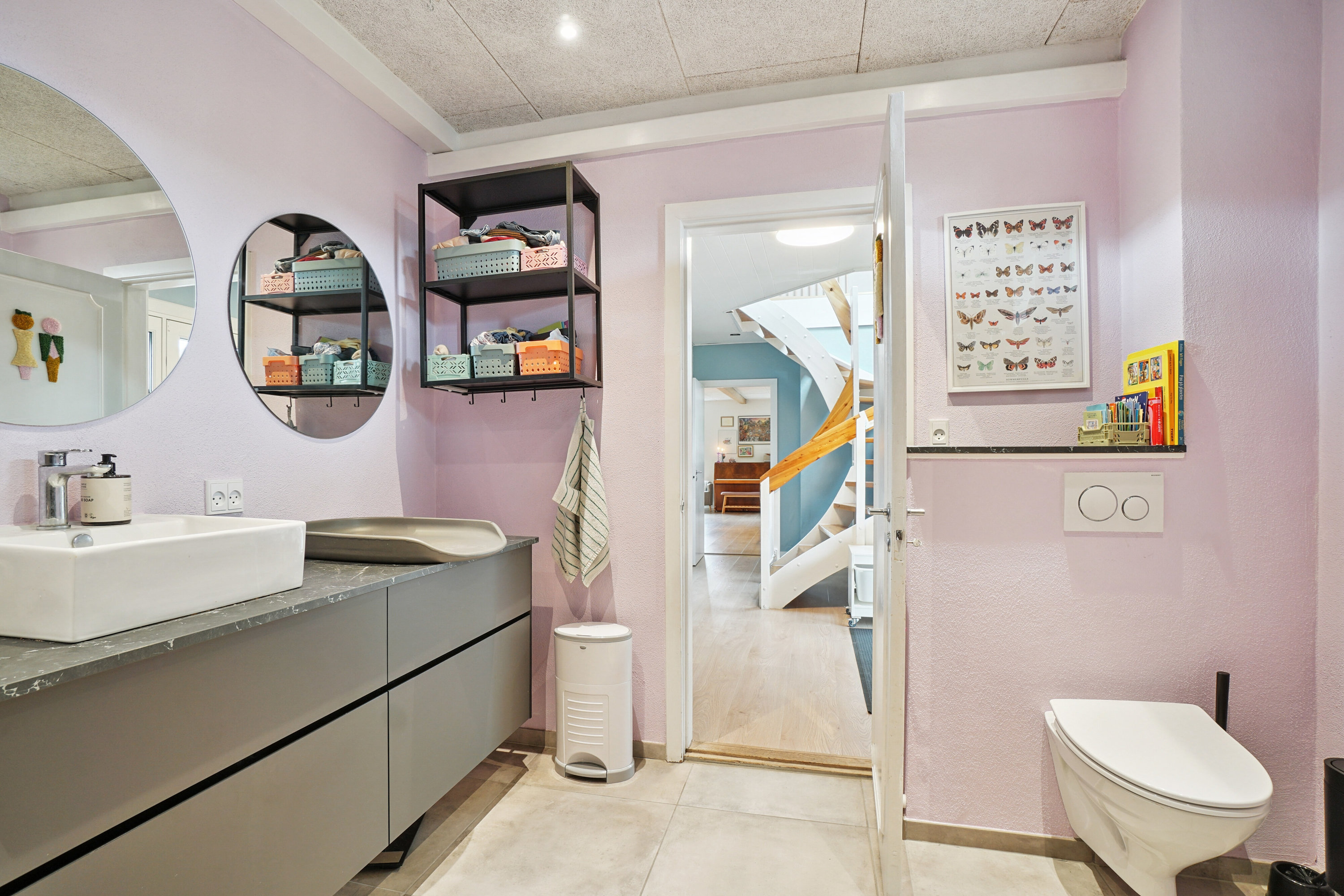 Fremhævet badeværelse billede i fuldskærmstilstand. Billede af Hedebogade 9, 8722 Hedensted