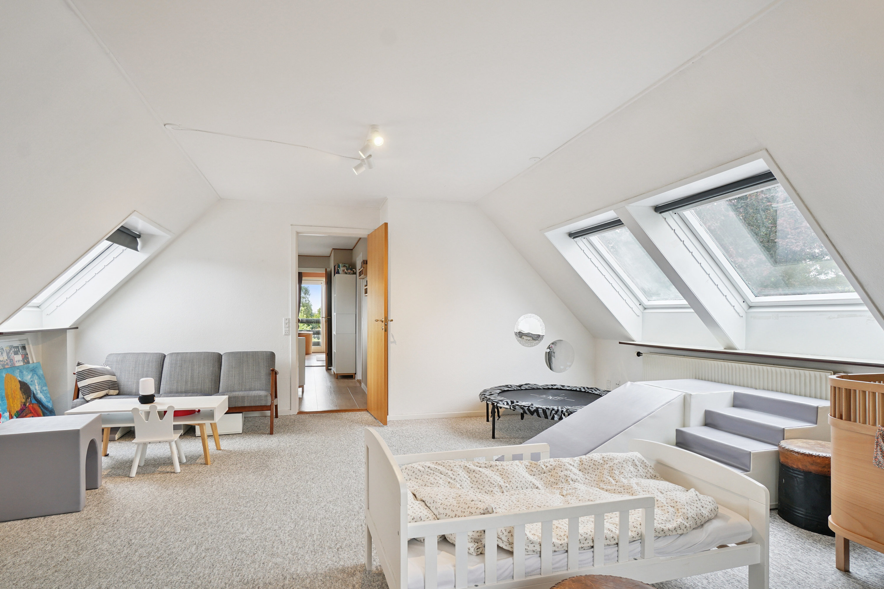 Fremhævet mulitrum billede i fuldskærmstilstand. Billede af Hedebogade 9, 8722 Hedensted