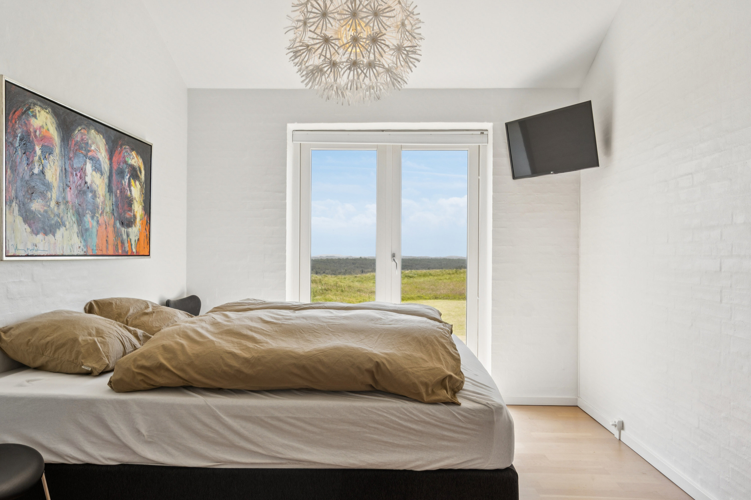 Fremhævet soveværelse billede i fuldskærmstilstand. Billede af Brunbjerg Skrænt 12, 7730 Hanstholm