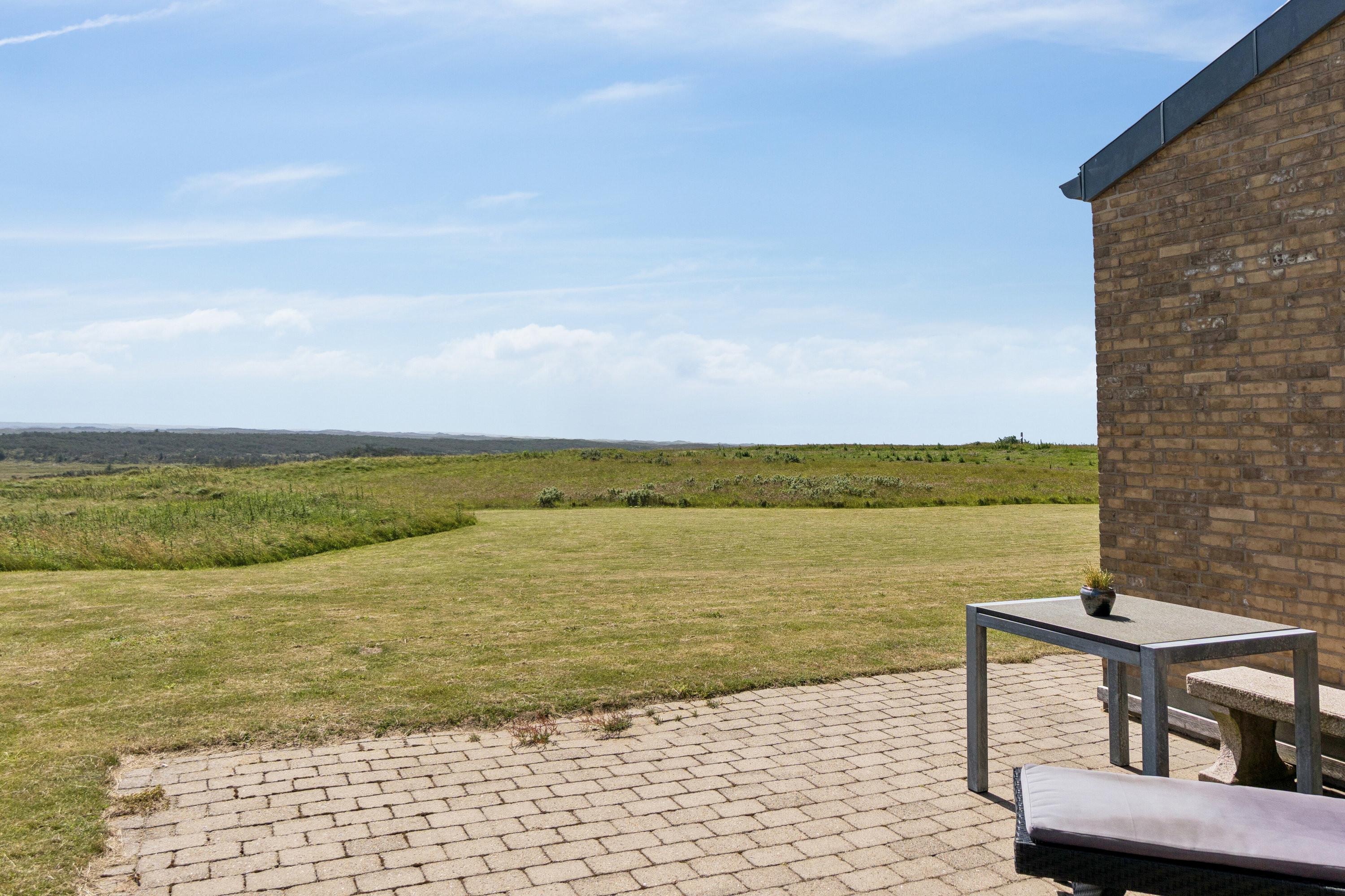 Fremhævet set fra vejen billede i fuldskærmstilstand. Billede af Brunbjerg Skrænt 12, 7730 Hanstholm