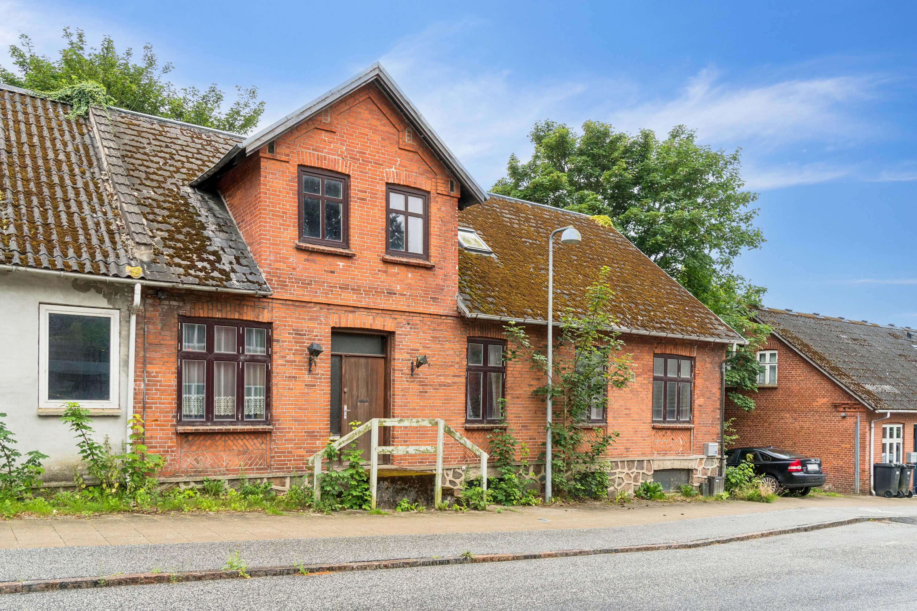 Fremhævet set fra vejen billede i fuldskærmstilstand. Billede af Vestergade 25, 6040 Egtved