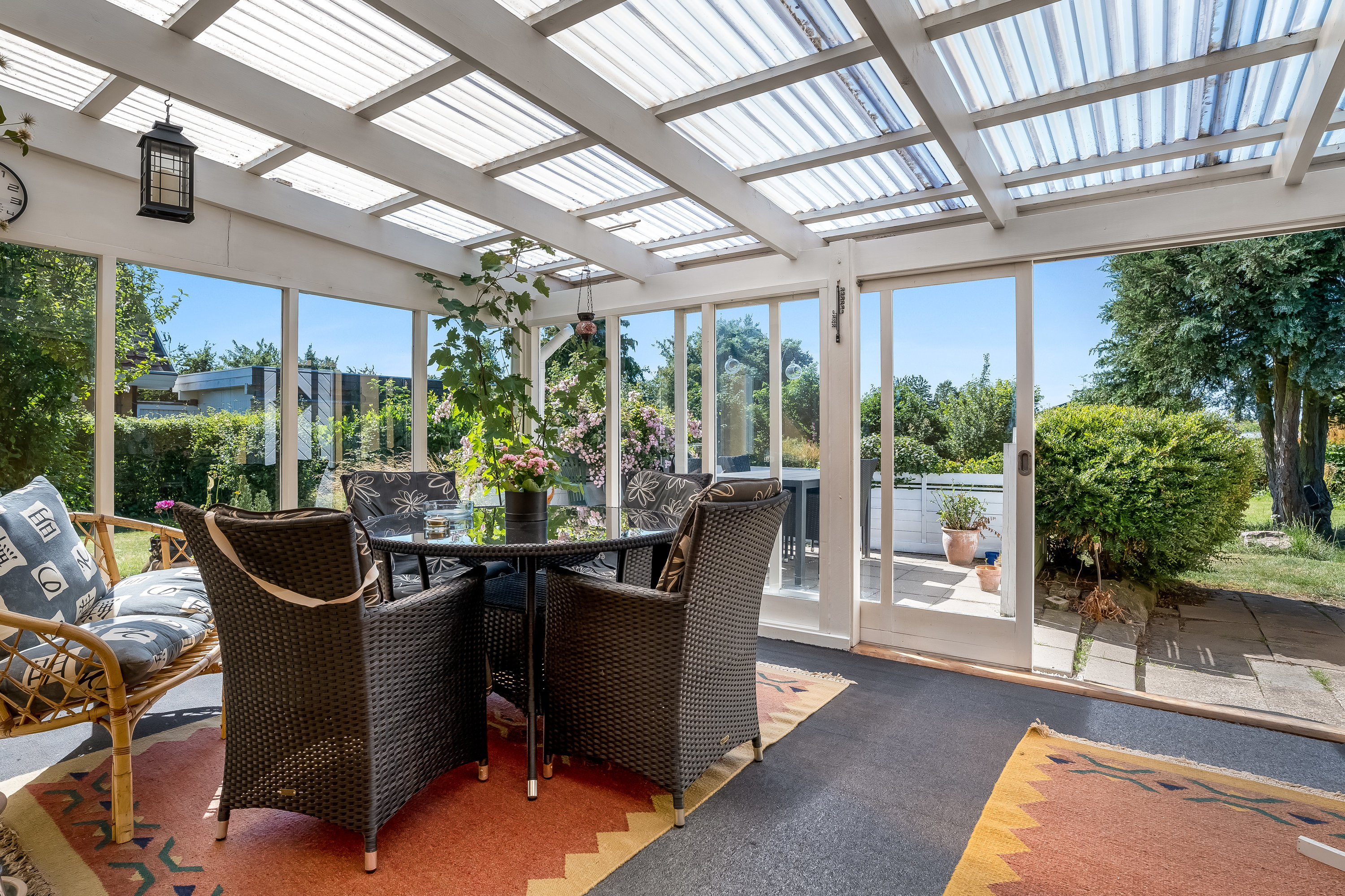 Fremhævet udestue billede i fuldskærmstilstand. Billede af Læsøvej 8, 4800 Nykøbing F