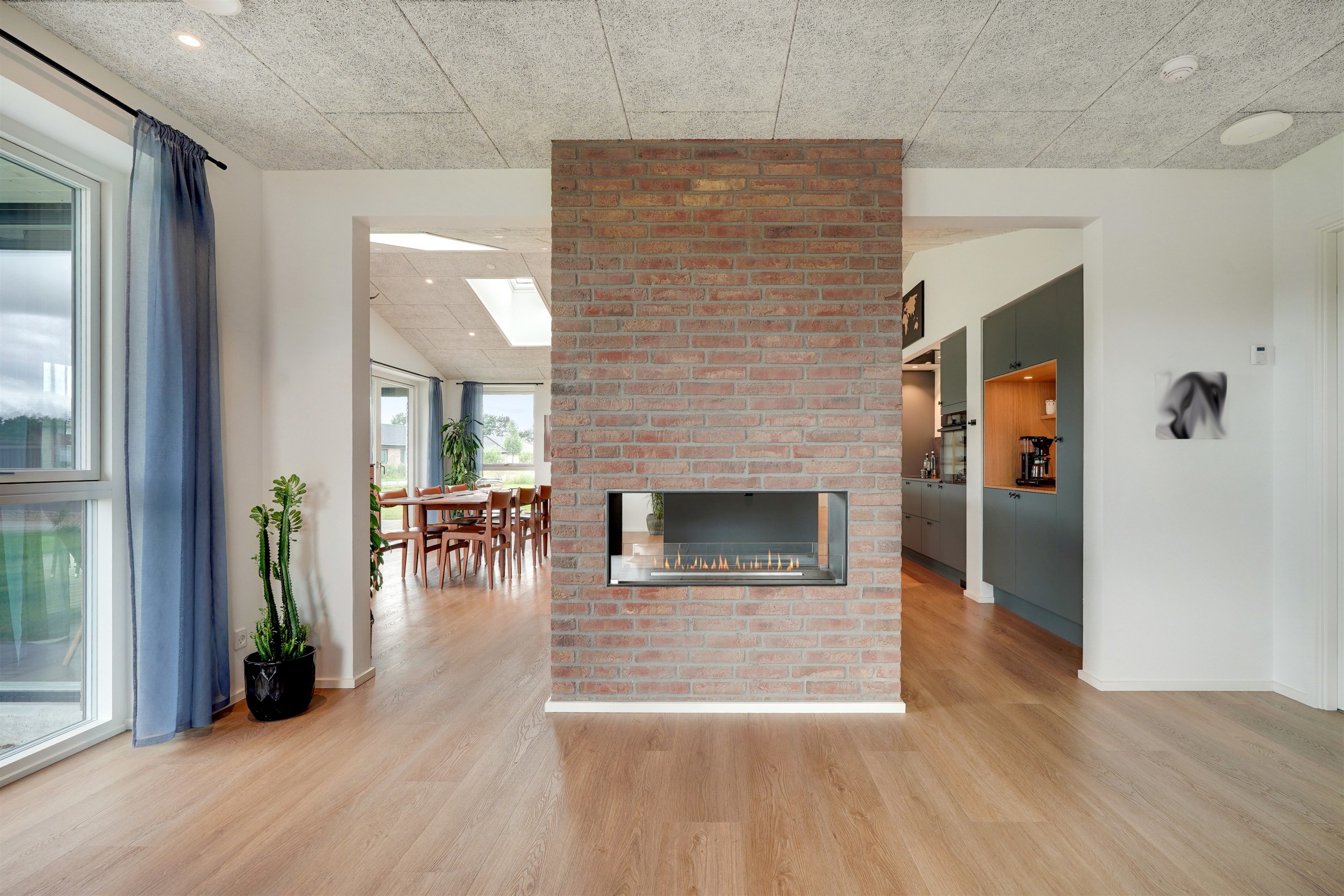 Miniaturebillede 2: stue. Billede af Læhegnet 1, 7190 Billund