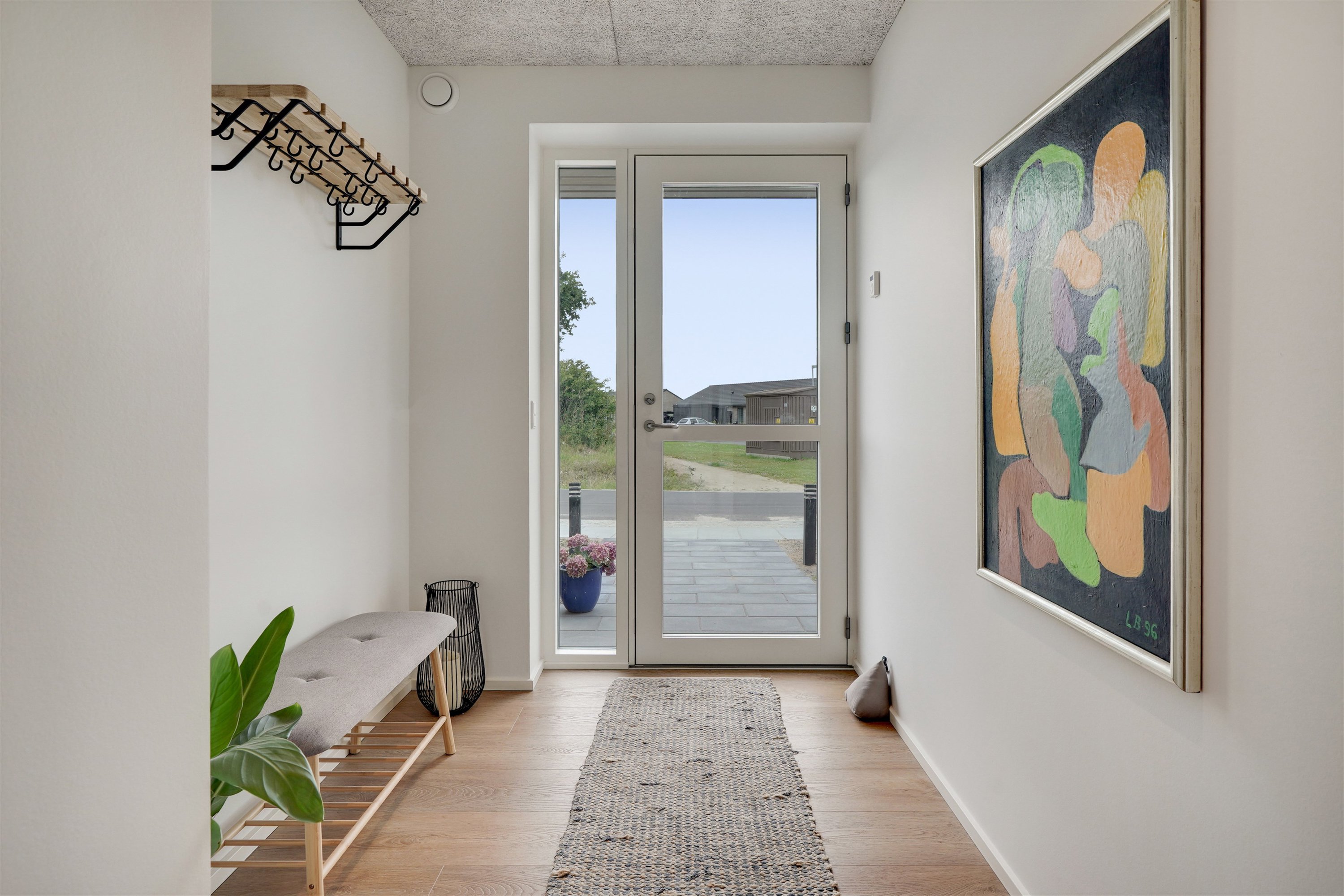 Fremhævet entré billede i fuldskærmstilstand. Billede af Læhegnet 1, 7190 Billund