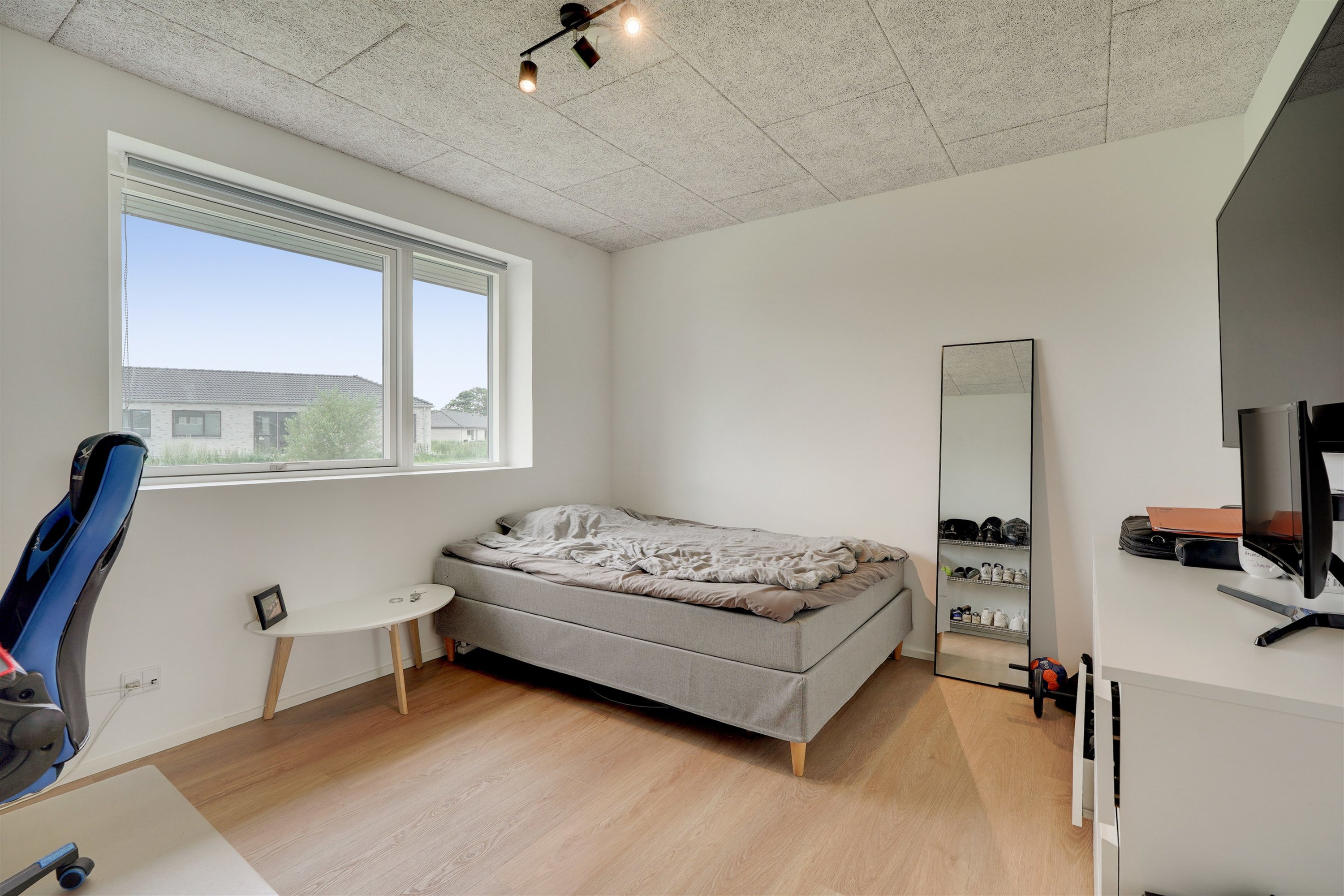 Fremhævet værelse billede i fuldskærmstilstand. Billede af Læhegnet 1, 7190 Billund