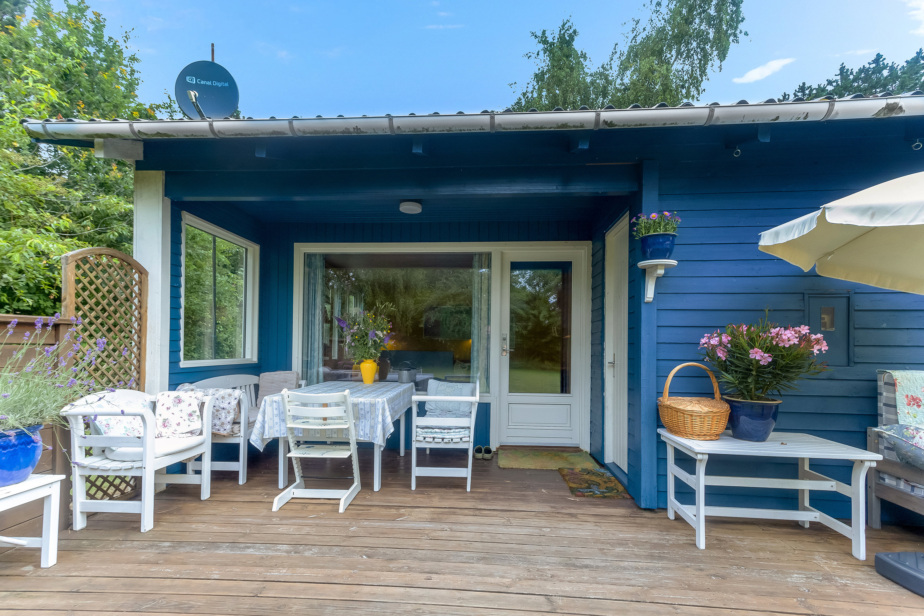 Fremhævet terrasse billede i fuldskærmstilstand. Billede af Skinnerstræde 8, Hummingen, 4983 Dannemare