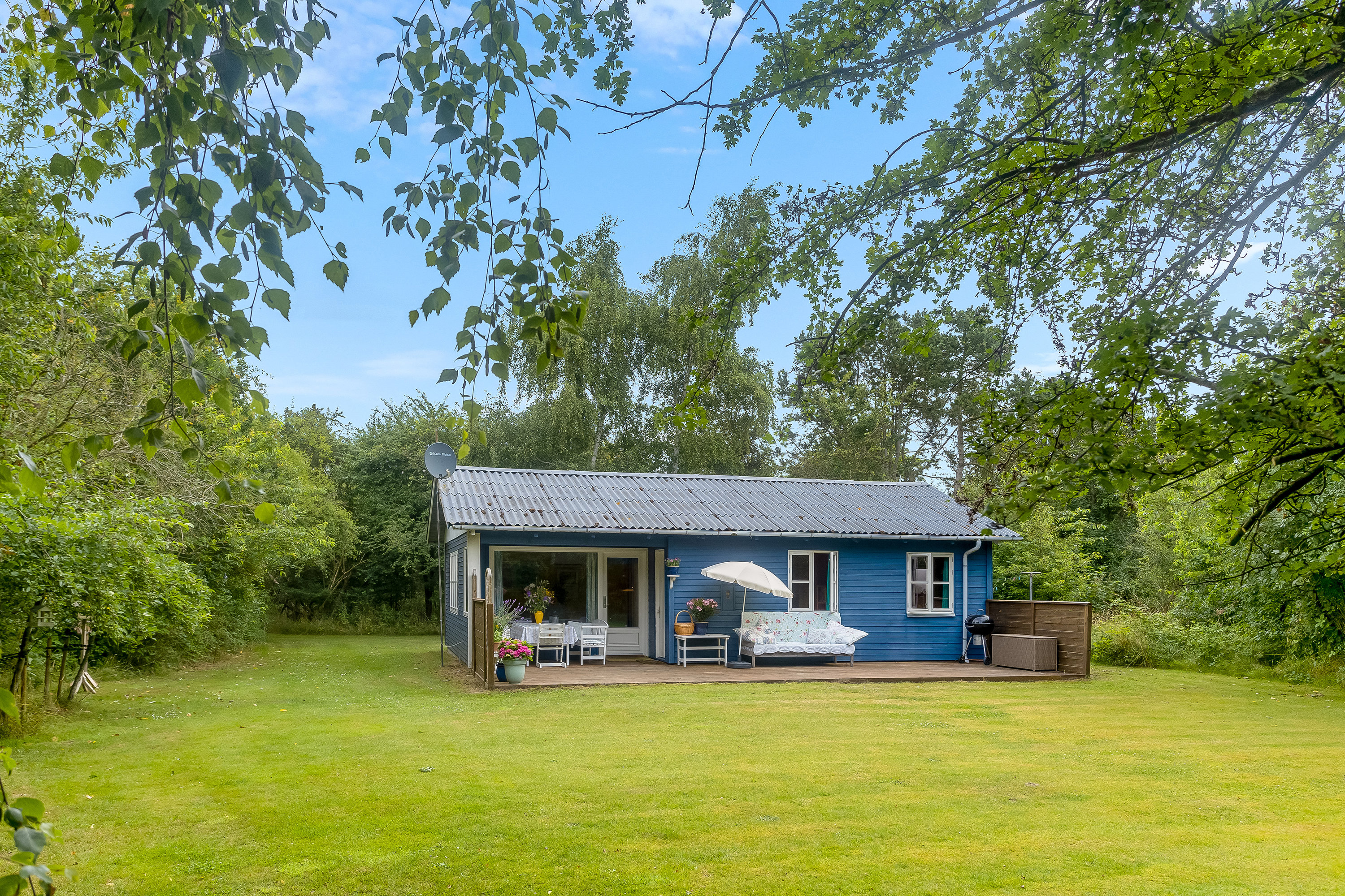 Fremhævet facade billede i fuldskærmstilstand. Billede af Skinnerstræde 8, Hummingen, 4983 Dannemare