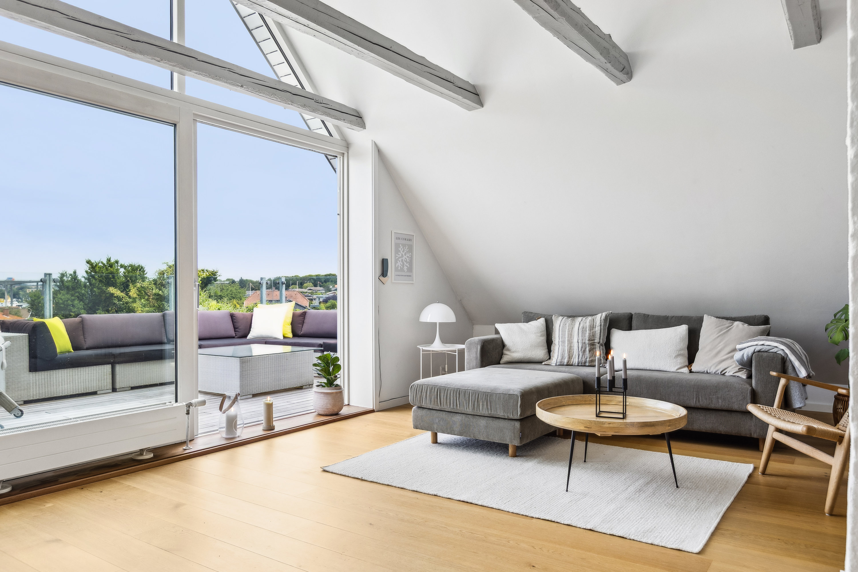 Fremhævet stue billede i fuldskærmstilstand. Billede af Bjernemarksvej 36, Tåsinge, 5700 Svendborg