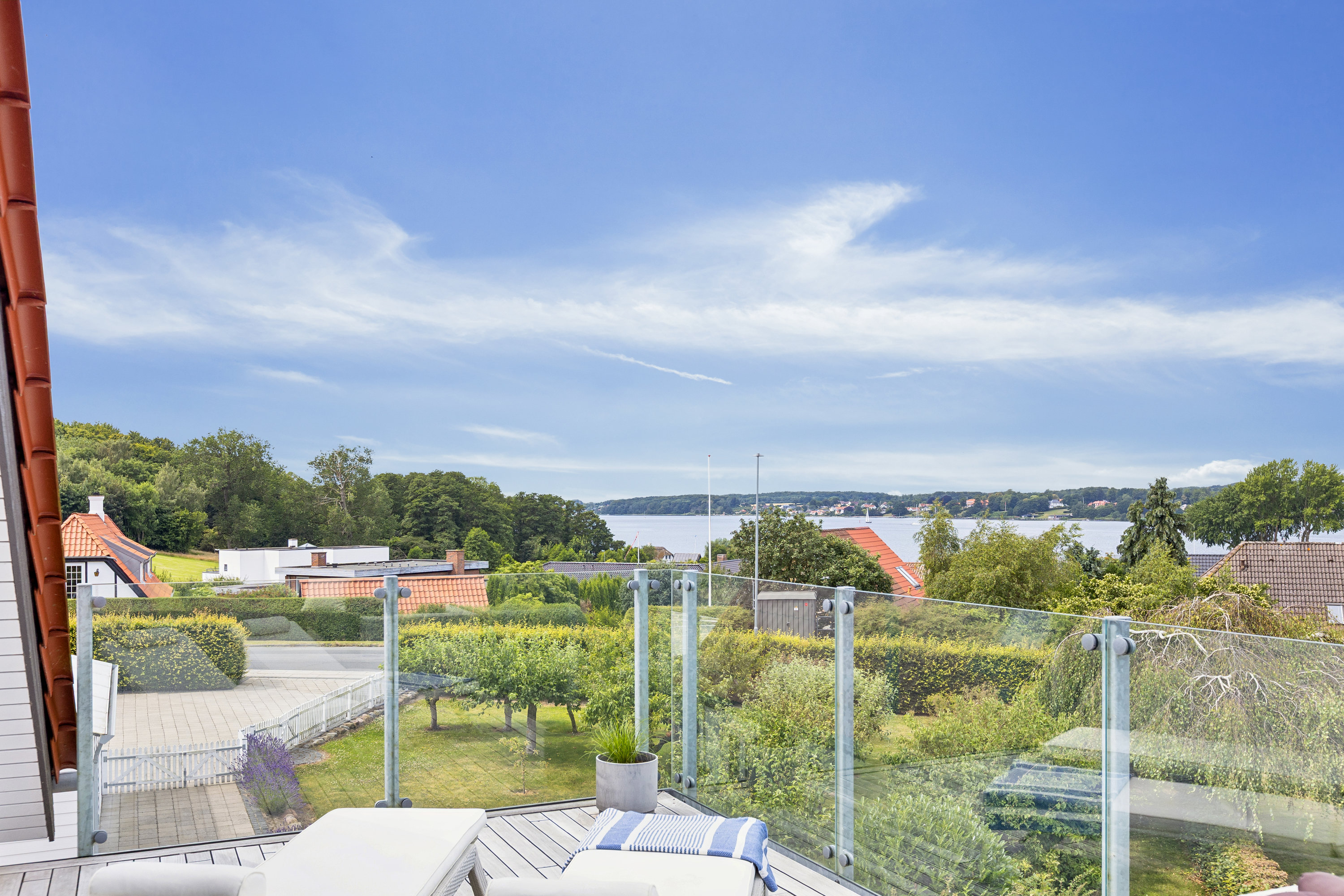 Fremhævet altan billede i fuldskærmstilstand. Billede af Bjernemarksvej 36, Tåsinge, 5700 Svendborg