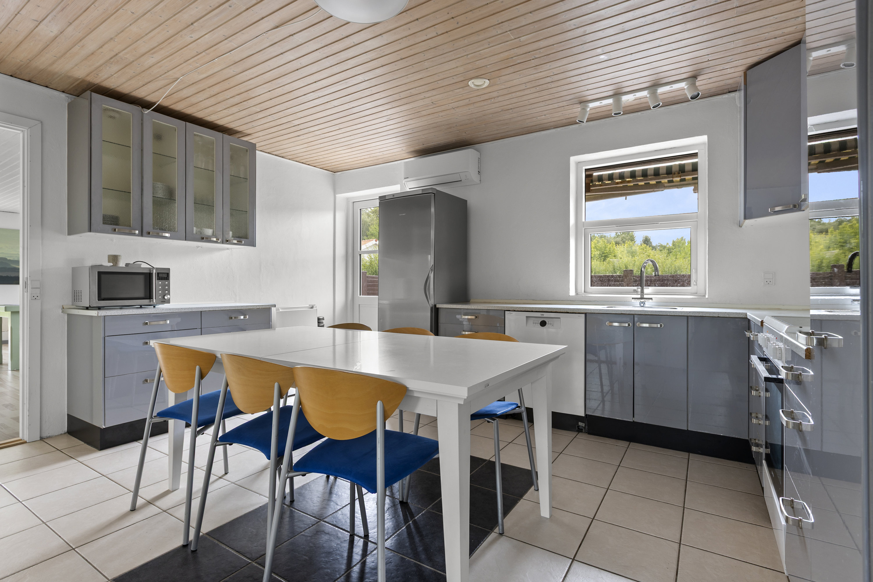 Fremhævet køkken billede i fuldskærmstilstand. Billede af Stigsager 49, Rørby, 4400 Kalundborg