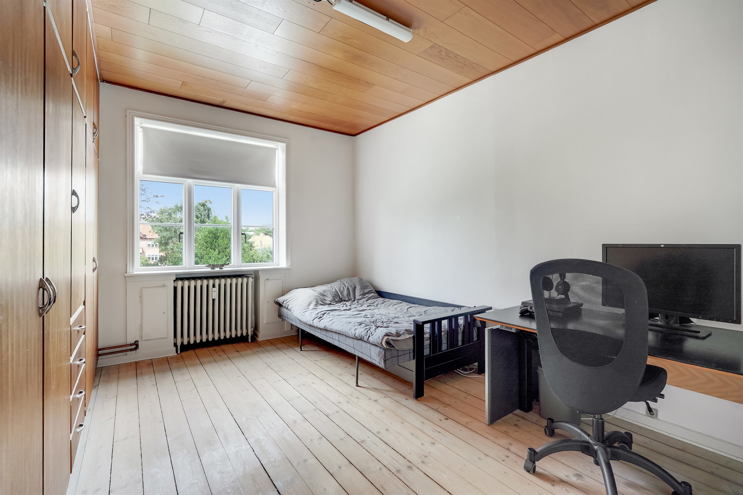 Fremhævet soveværelse billede i fuldskærmstilstand. Billede af Frodesgade 135, 6700 Esbjerg