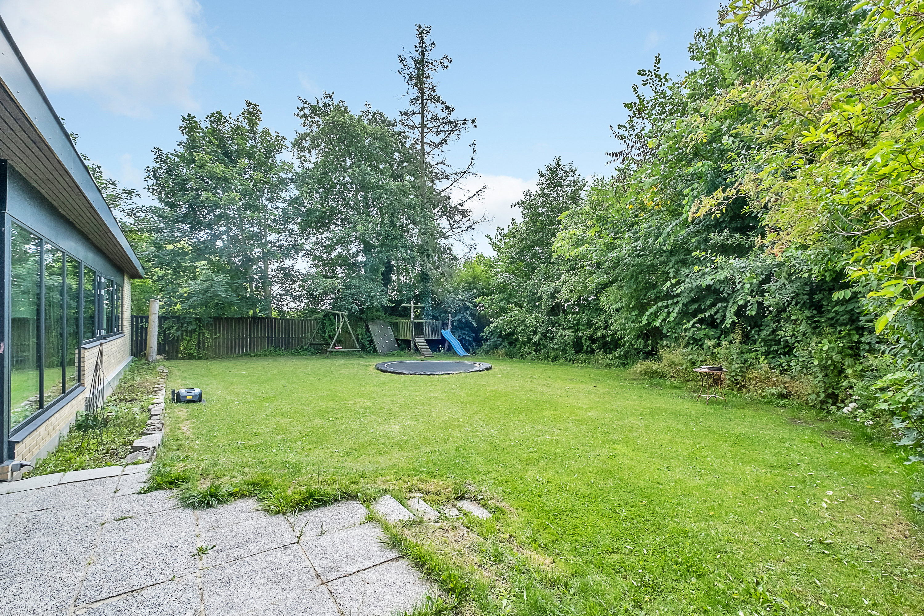 Fremhævet have billede i fuldskærmstilstand. Billede af Mosevangen 3, 8520 Lystrup