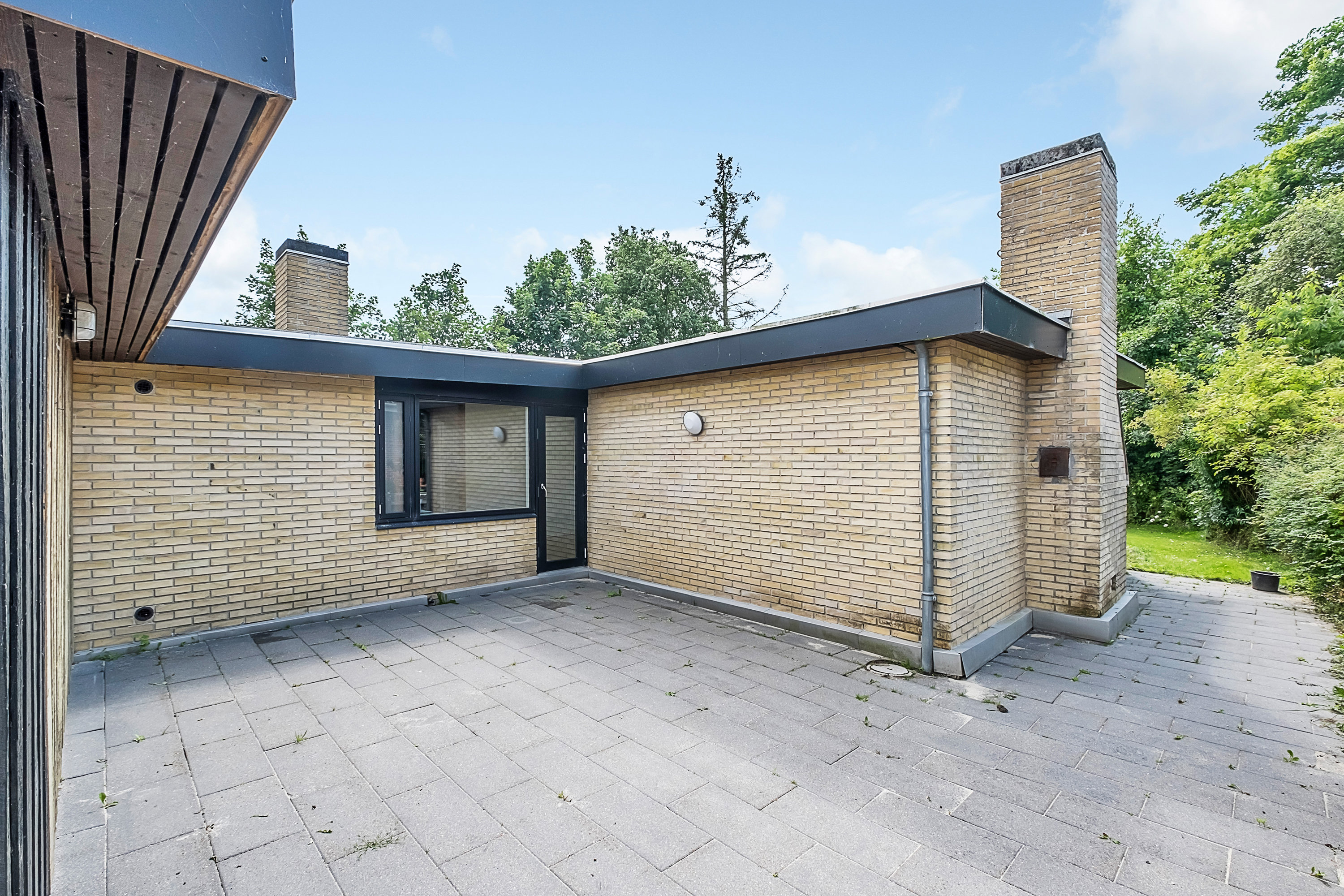 Fremhævet terrasse billede i fuldskærmstilstand. Billede af Mosevangen 3, 8520 Lystrup