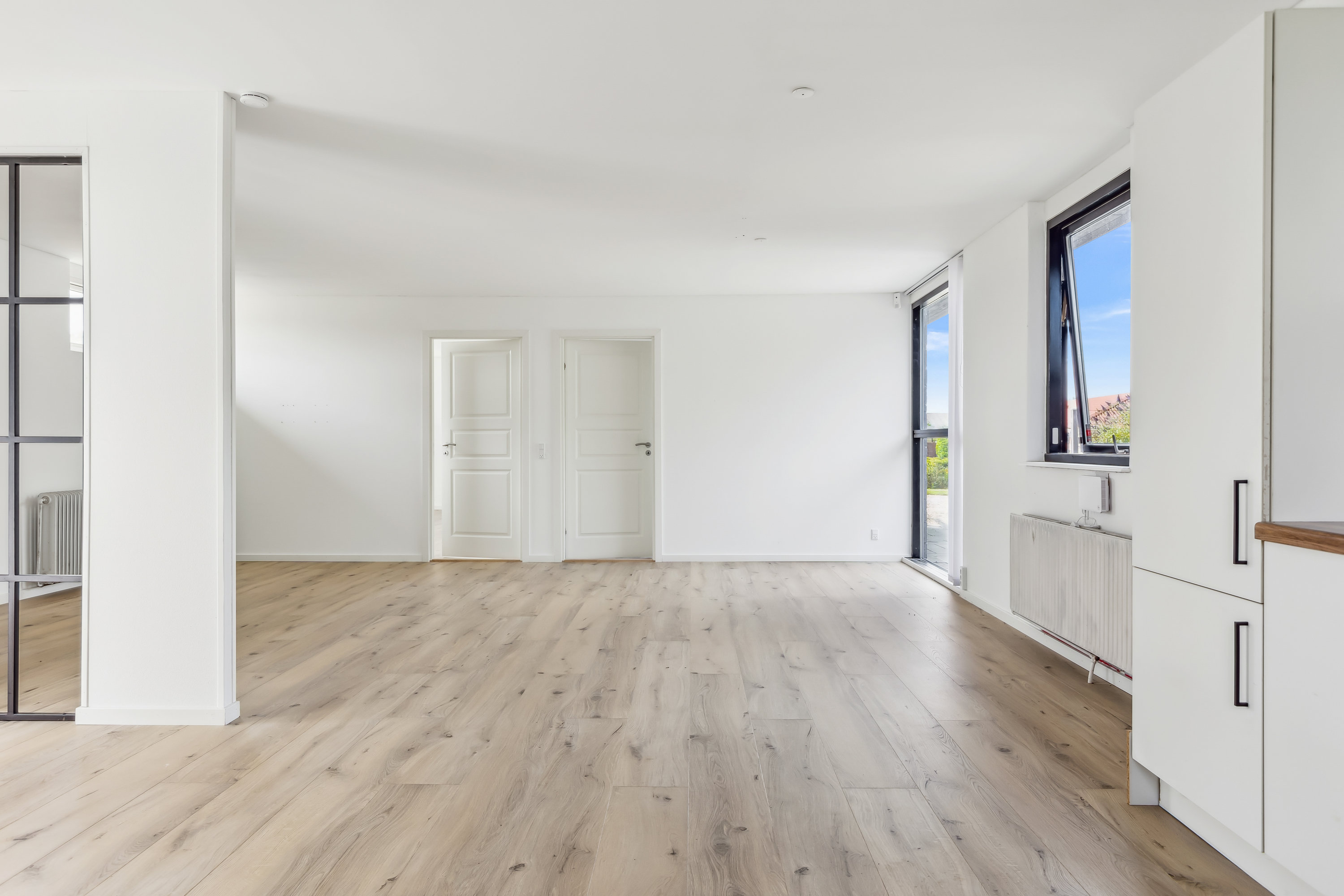 Fremhævet køkken billede i fuldskærmstilstand. Billede af Helenevej 2, 4270 Høng